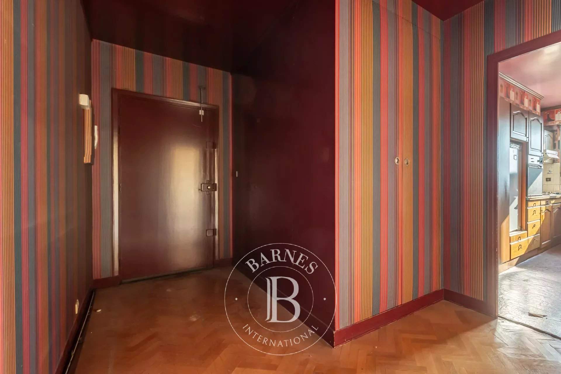 Paris  - Appartement  - picture 11