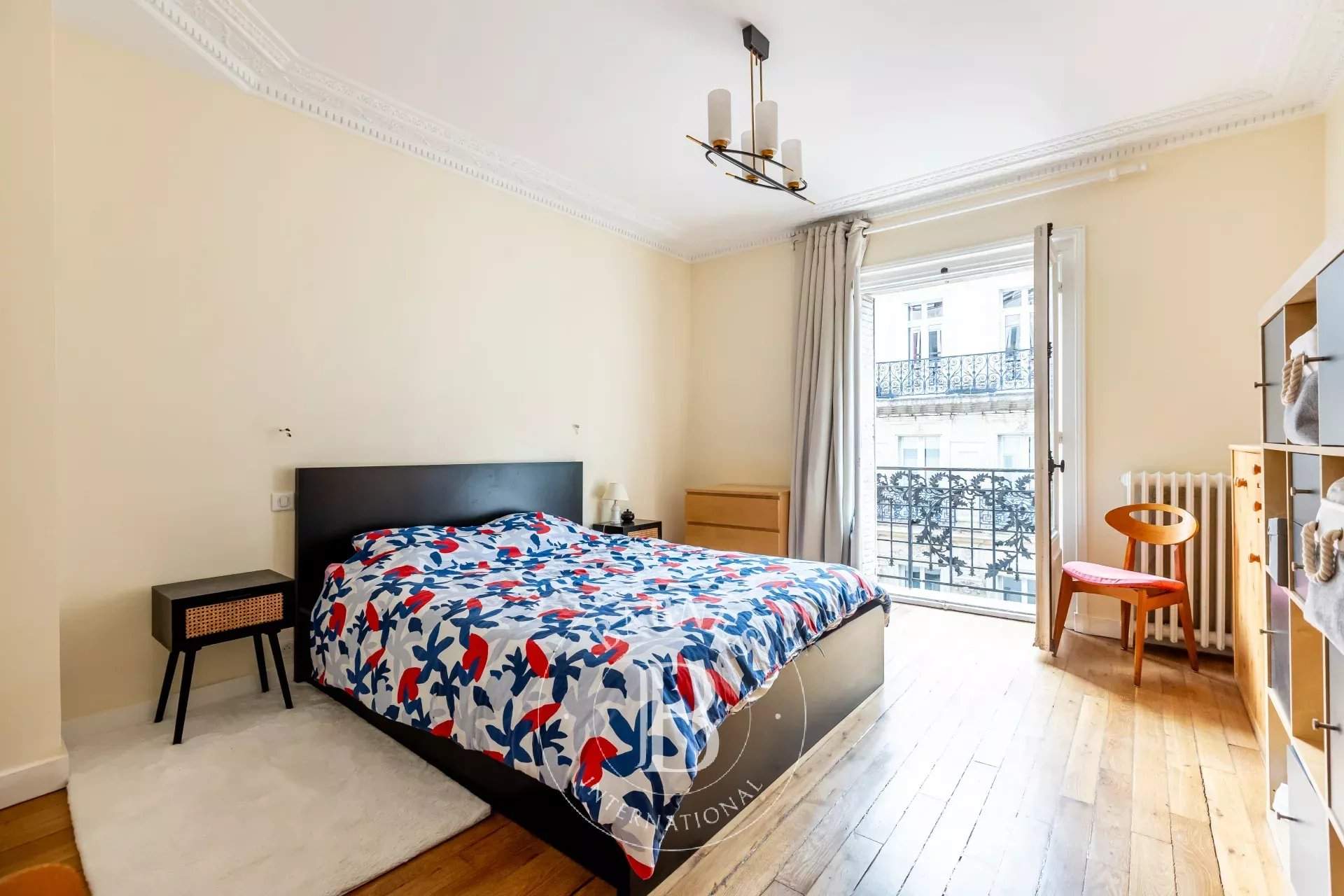 Paris  - Appartement 4 Pi&egrave;ces 2 Chambres - picture 11