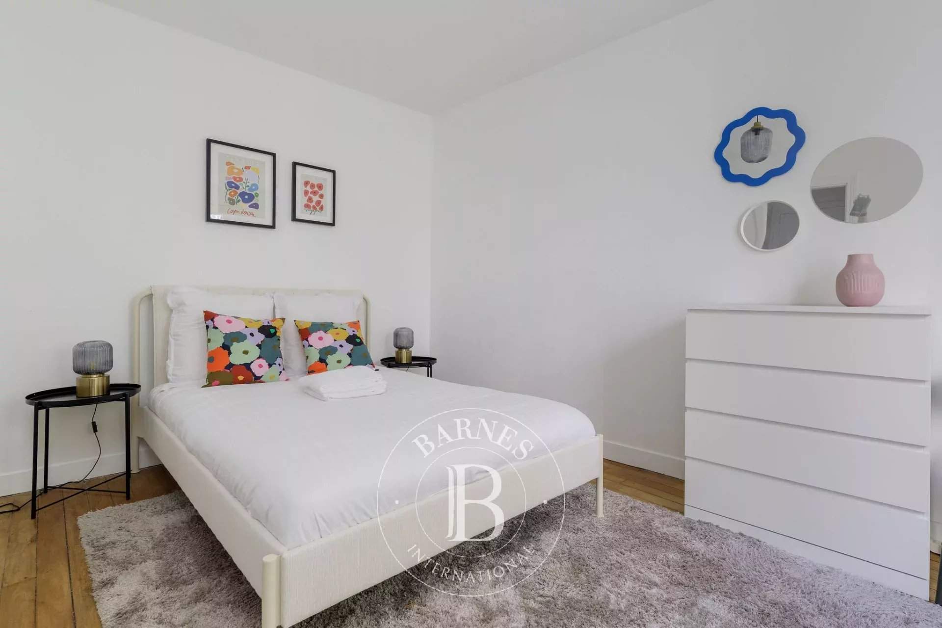 Paris  - Apartment 2 Bedrooms - picture 8