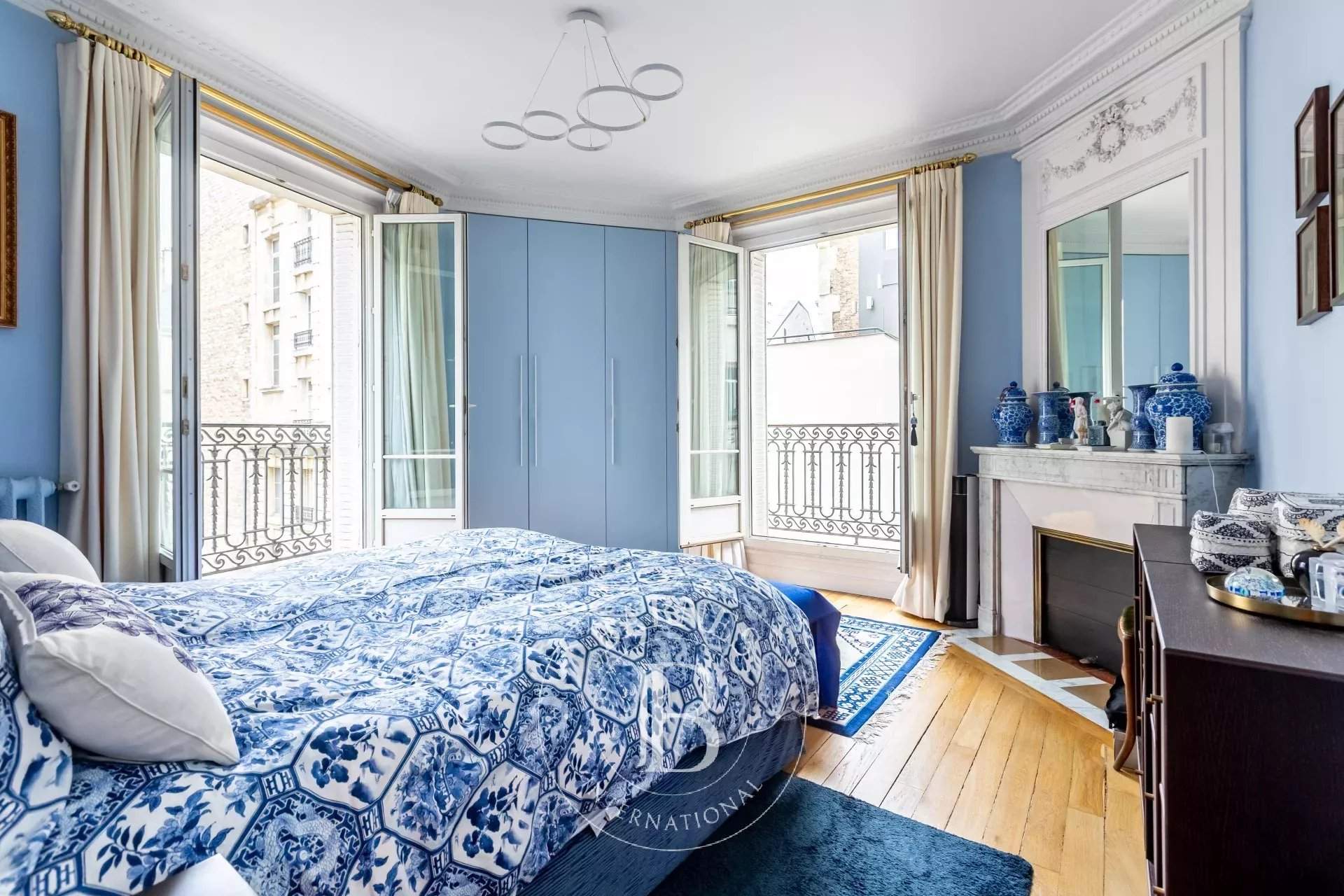 Paris  - Apartment 2 Bedrooms - picture 9