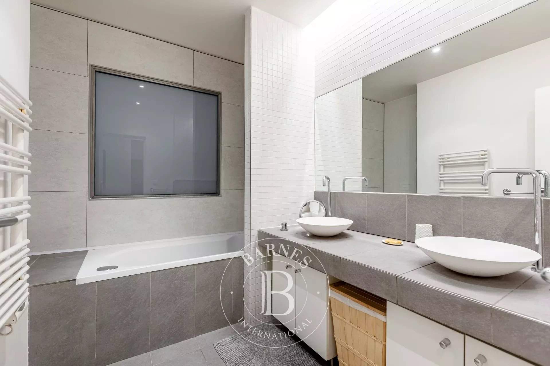 Paris  - Appartement 3 Pi&egrave;ces 2 Chambres - picture 8