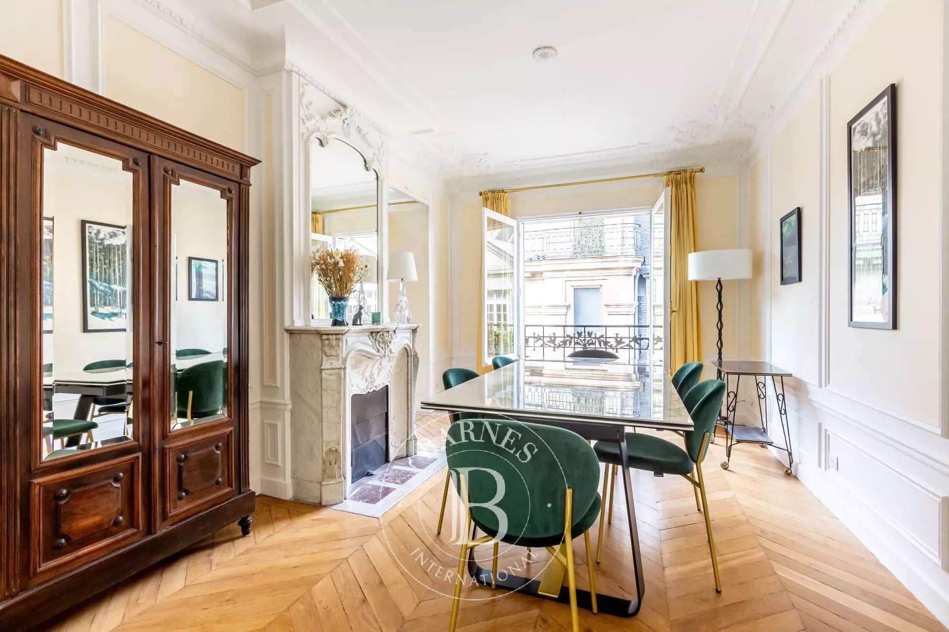 Paris  - Appartement 4 Pi&egrave;ces 2 Chambres - picture 6