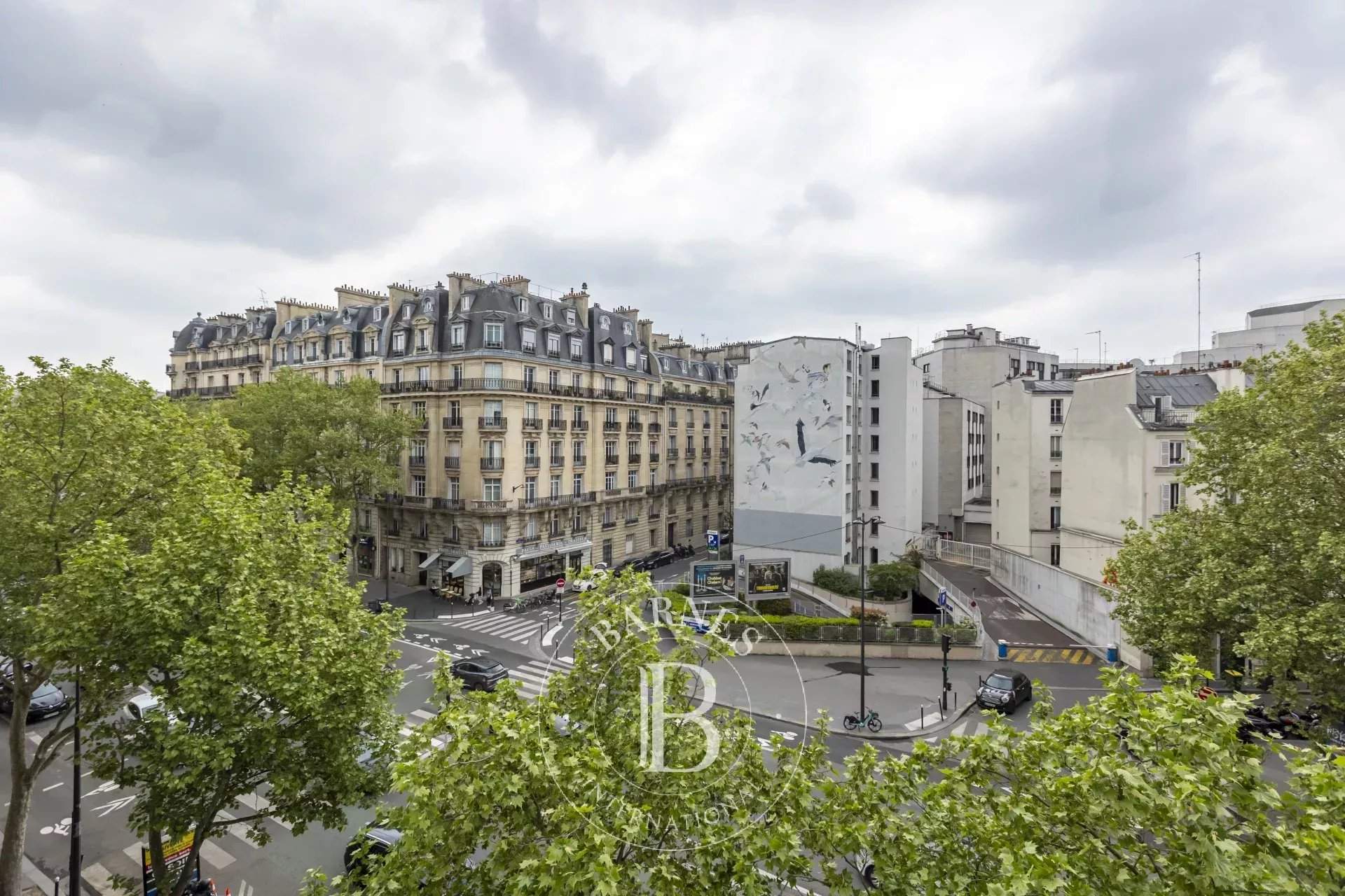 Paris  - Apartment 2 Bedrooms - picture 13