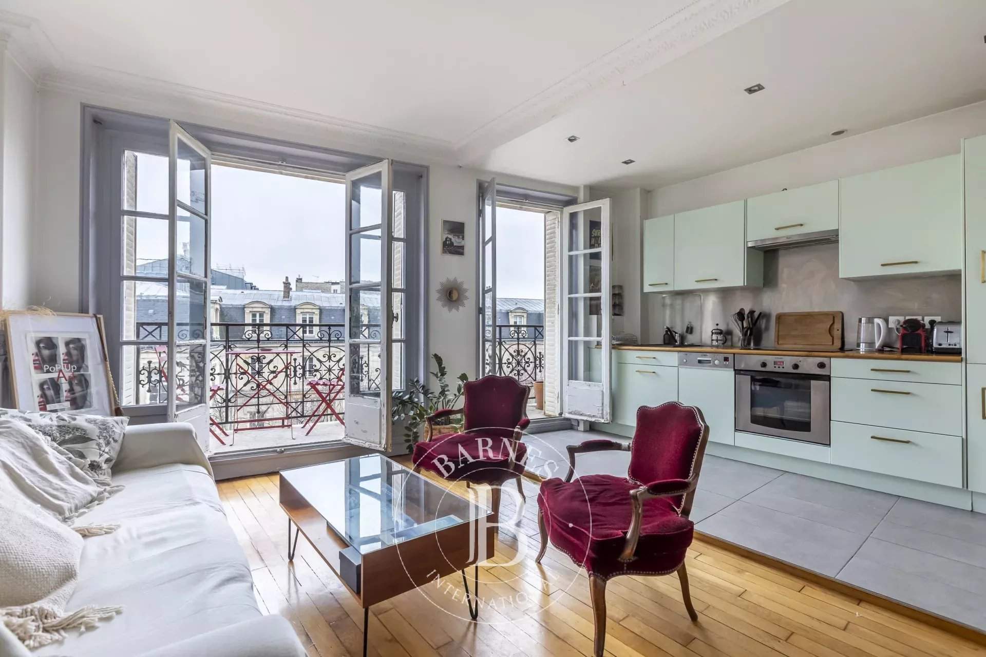Paris  - Apartment 1 Bedroom - picture 1
