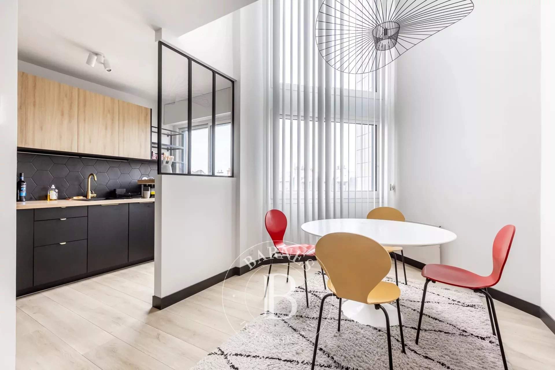 Paris  - Appartement 2 Pi&egrave;ces - picture 2