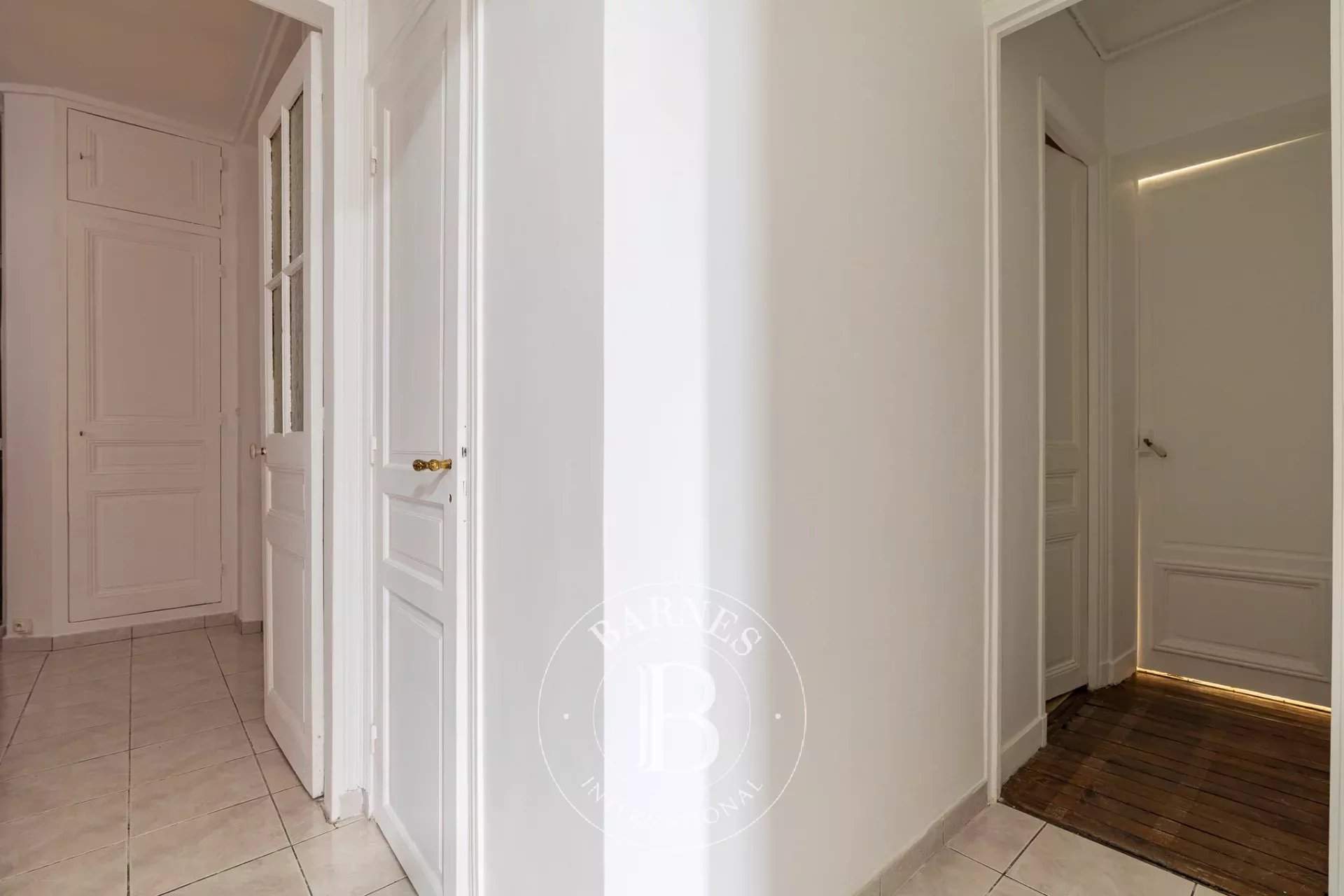 Paris  - Appartement 3 Pi&egrave;ces, 1 Chambre - picture 5