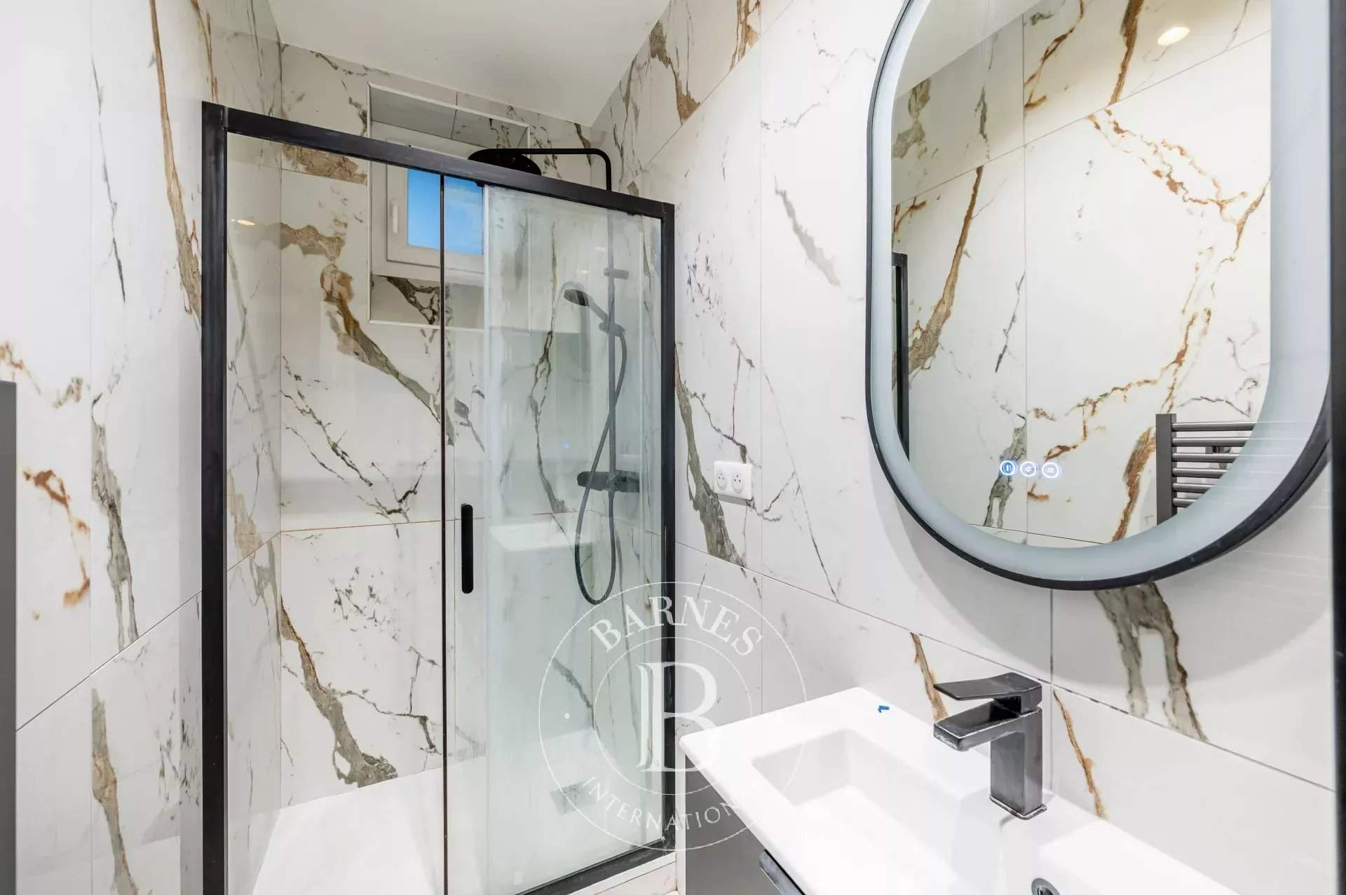 Paris  - Apartment 2 Bedrooms - picture 9