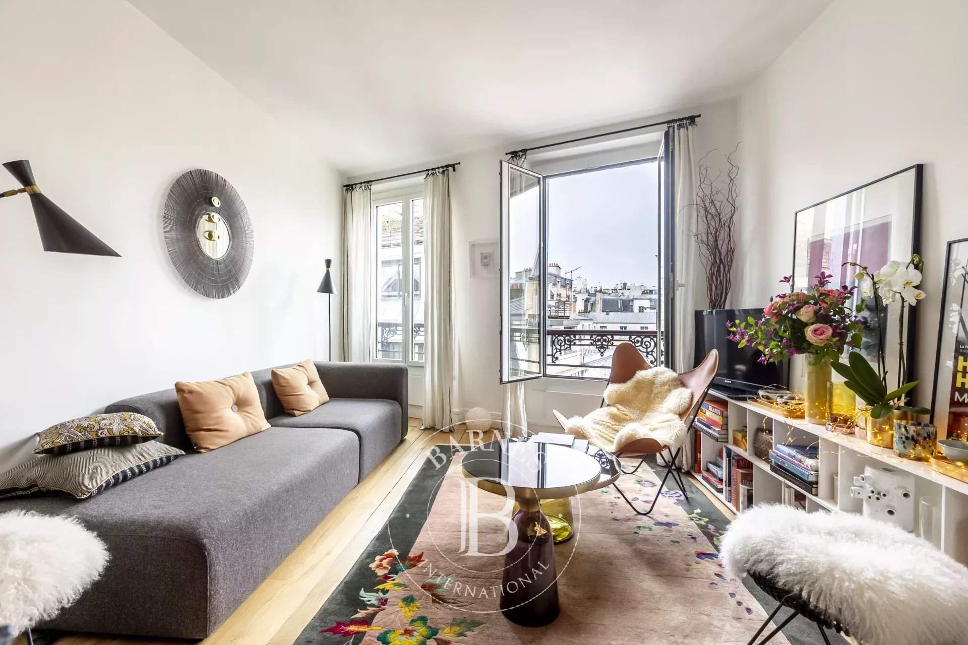 Paris  - Appartement 4 Pièces 2 Chambres - picture 1