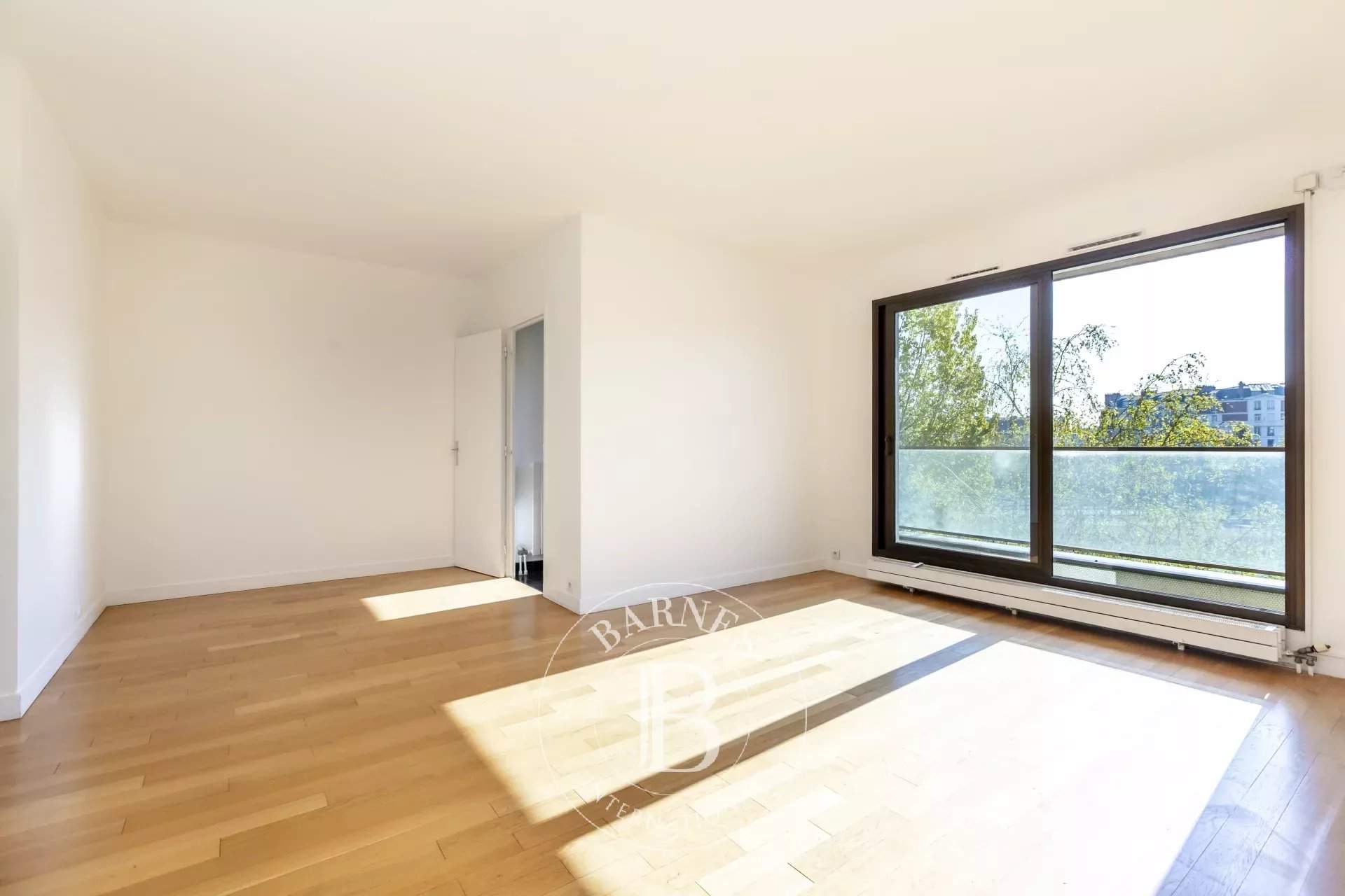 Paris  - Apartment 1 Bedroom - picture 1