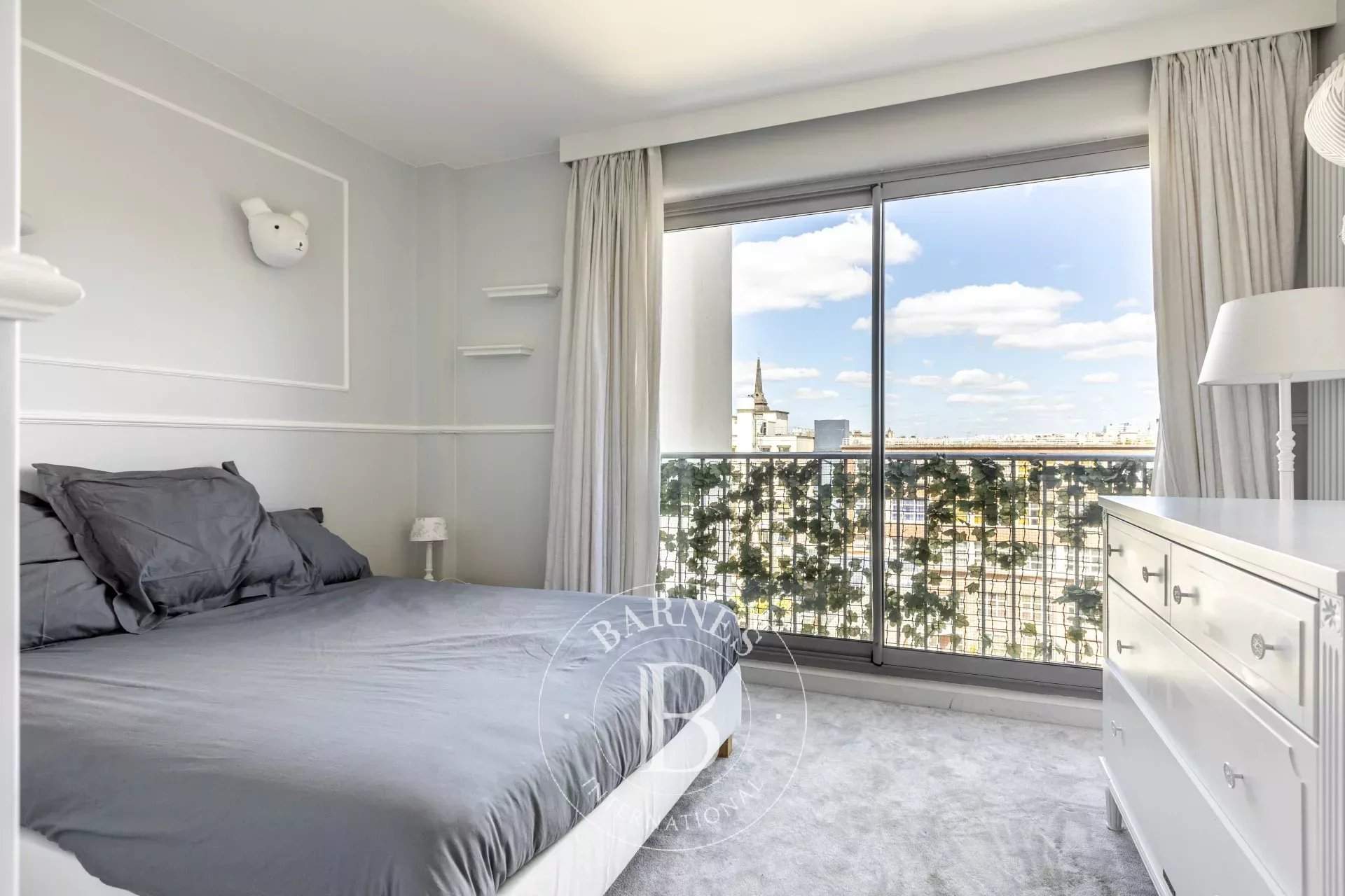 Paris  - Apartment 2 Bedrooms - picture 16