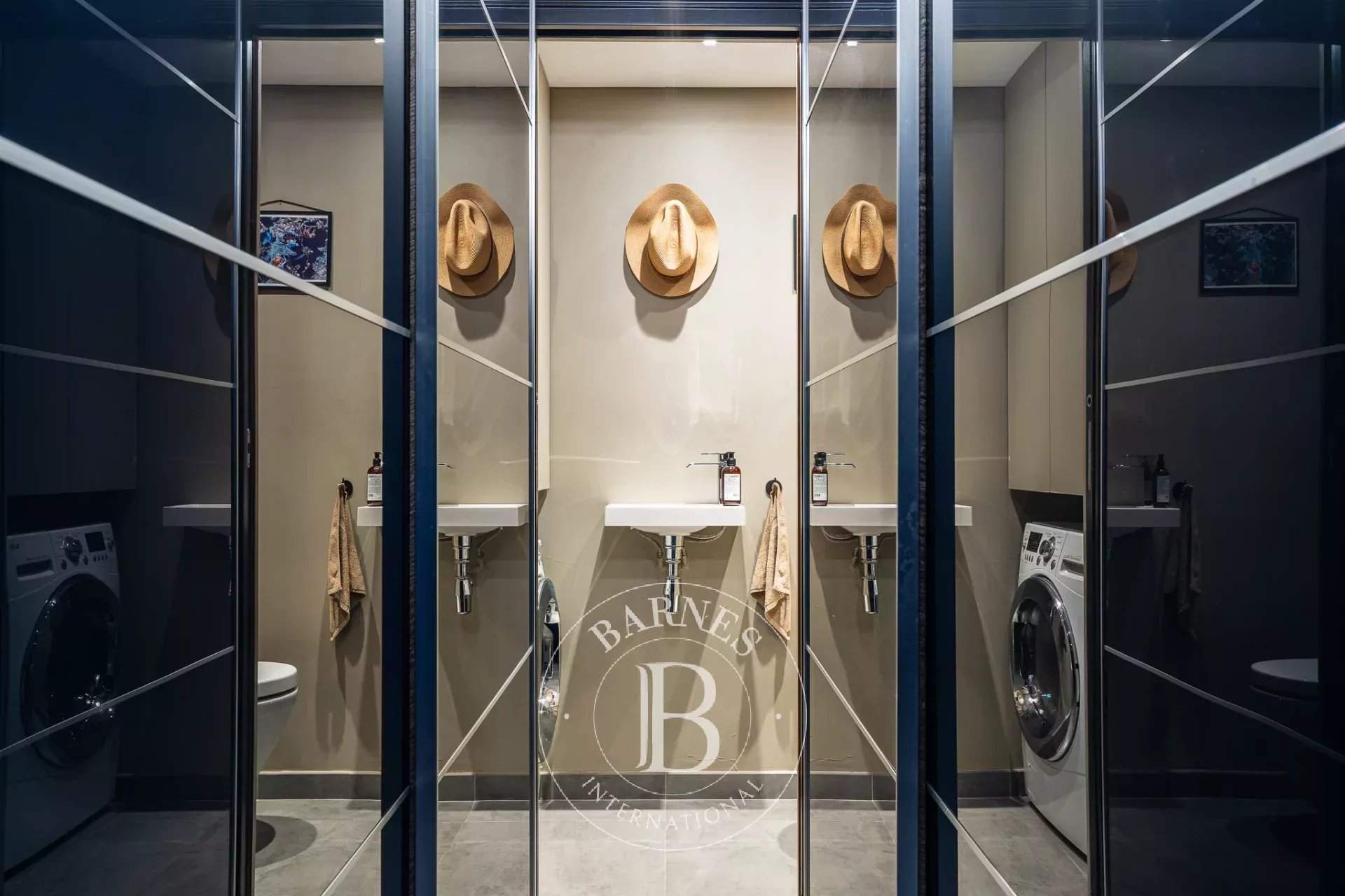 Paris  - Appartement 3 Pi&egrave;ces, 1 Chambre - picture 9