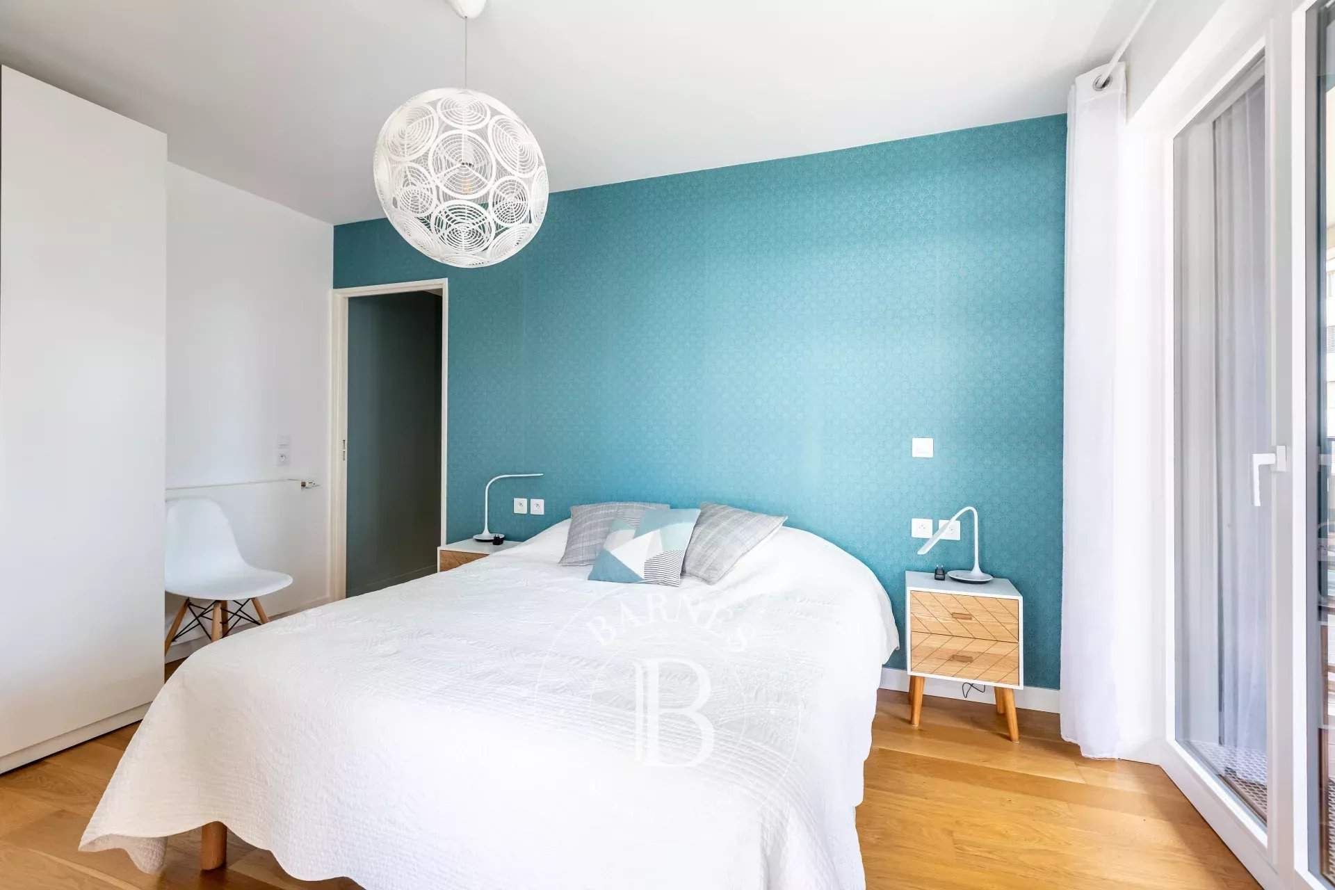 Paris  - Apartment 2 Bedrooms - picture 11