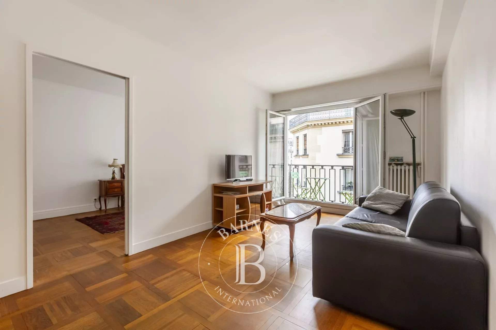 Paris  - Appartement 2 Pièces, 1 Chambre - picture 1