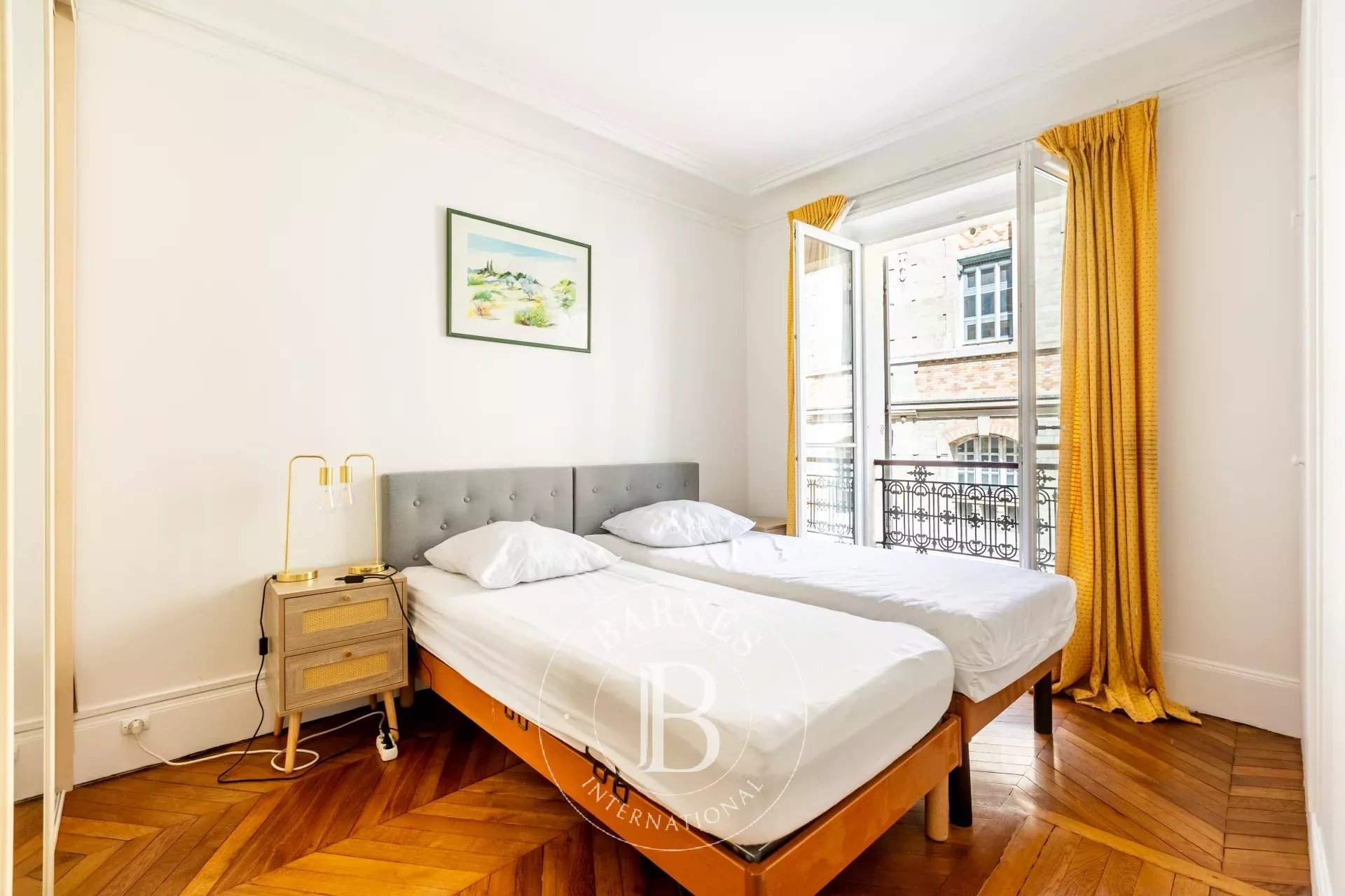 Paris  - Apartment 2 Bedrooms - picture 11