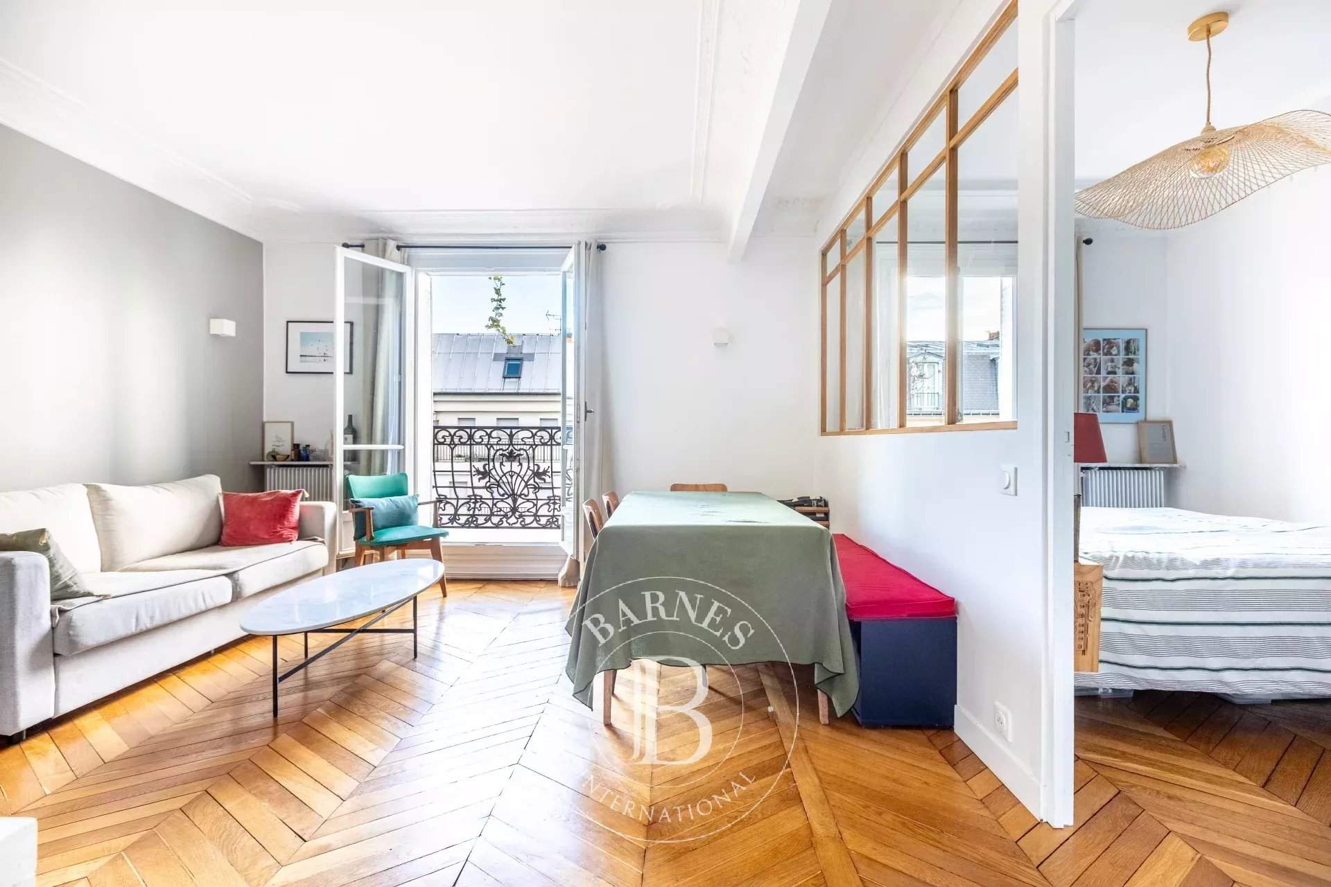 Paris  - Apartment 2 Bedrooms - picture 3