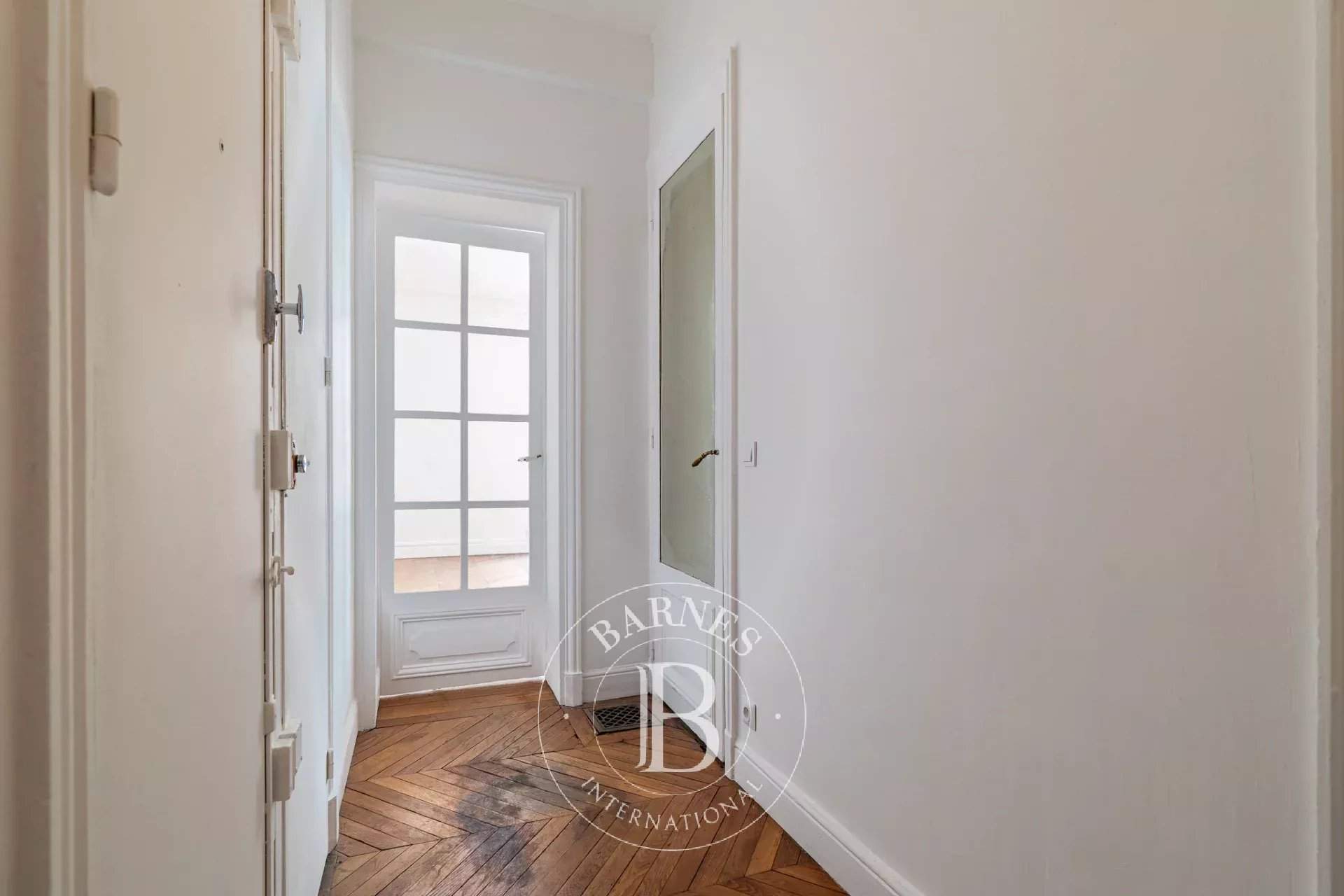 Paris  - Appartement 3 Pi&egrave;ces, 1 Chambre - picture 9