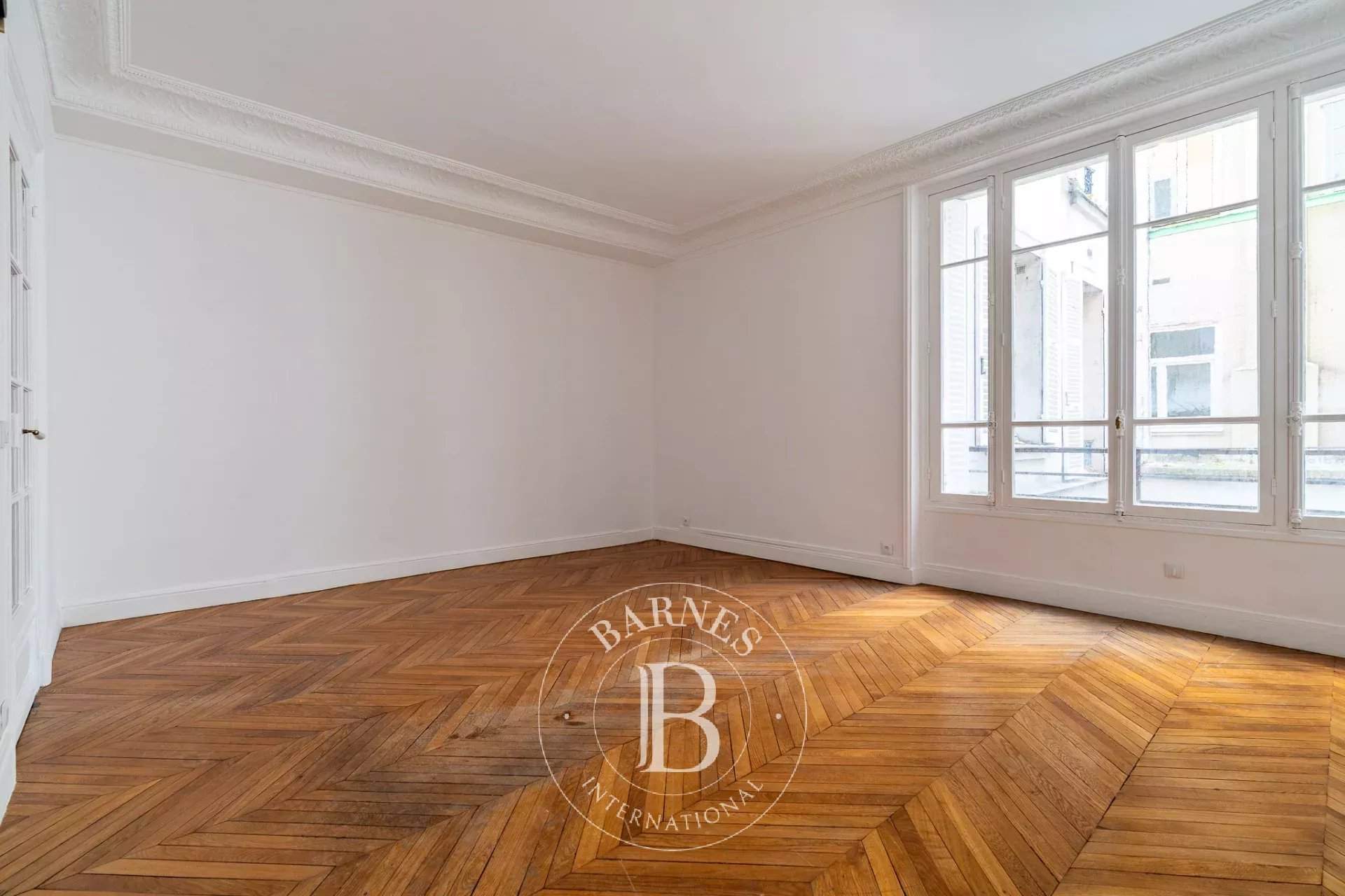 Paris  - Appartement 3 Pi&egrave;ces, 1 Chambre - picture 12