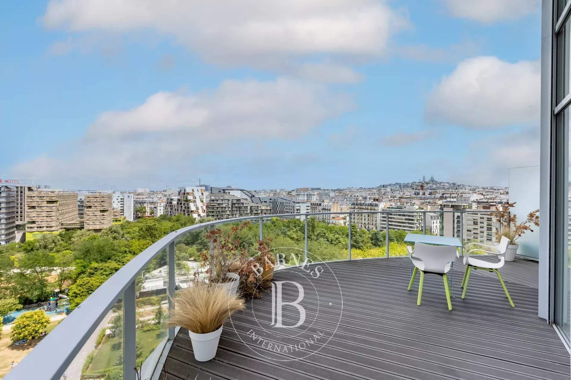 Paris  - Duplex 3 Bedrooms - picture 3