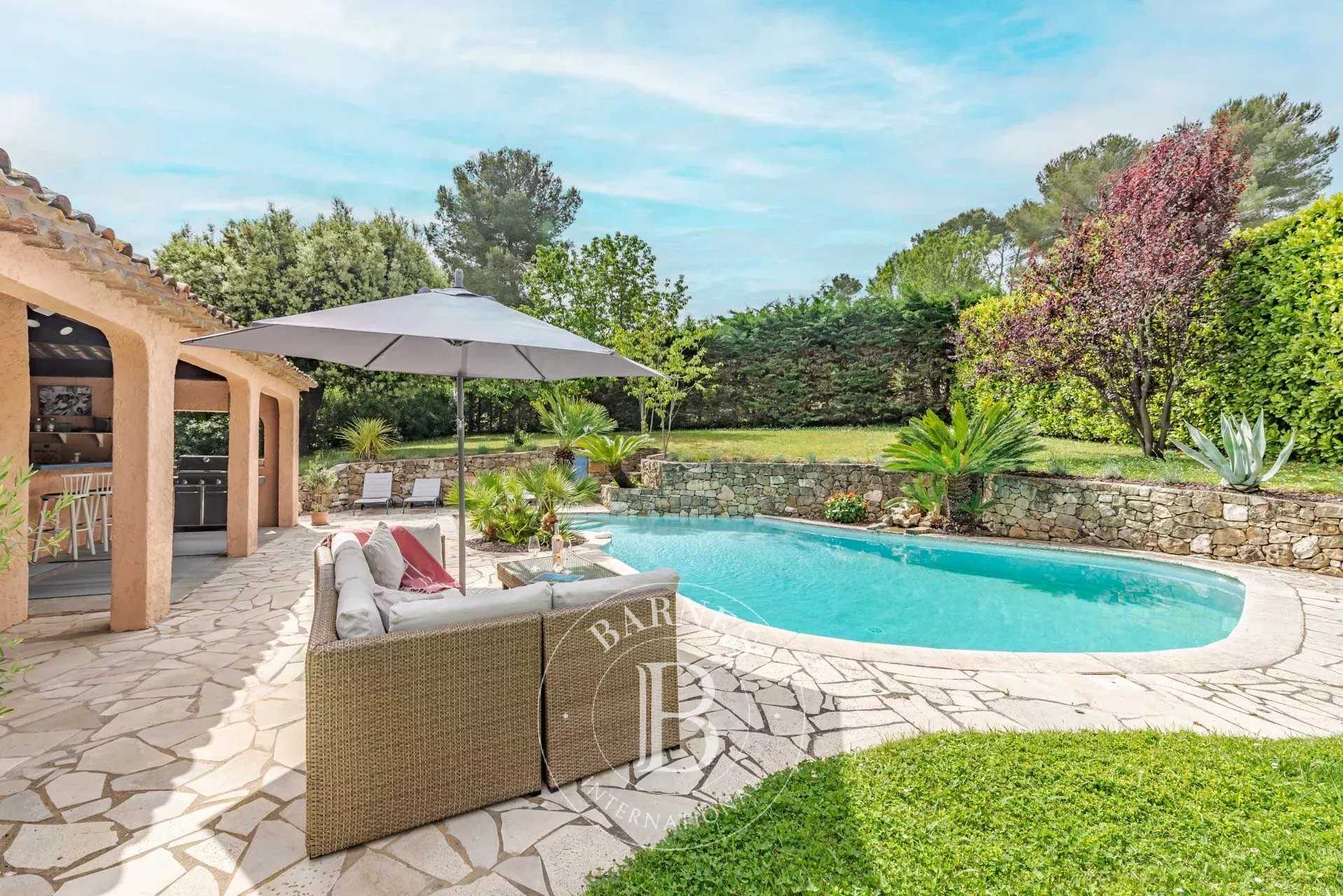 Valbonne  - Villa 4 Bedrooms