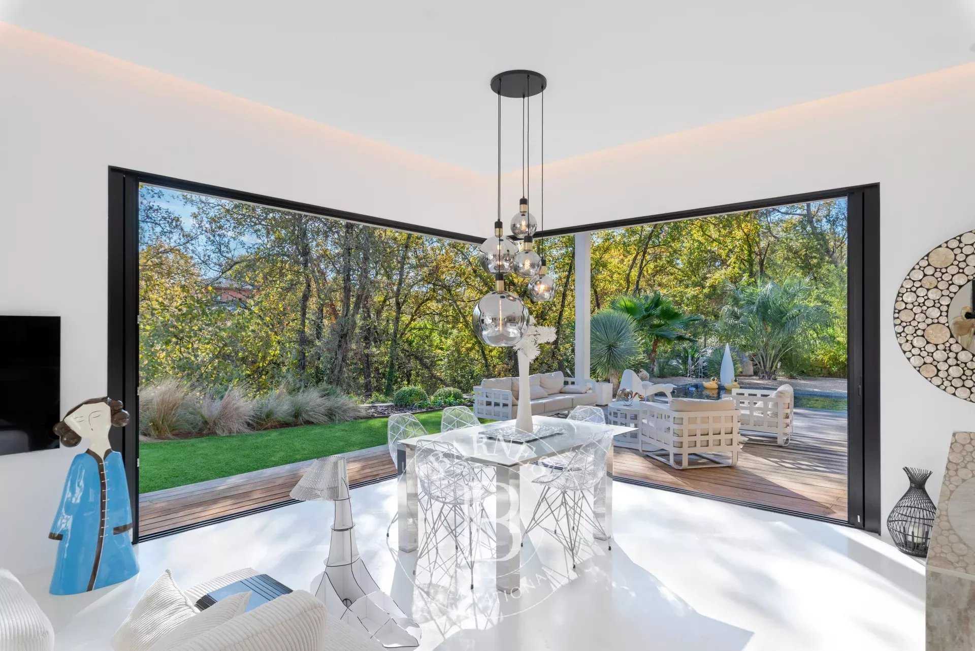 Mouans-Sartoux  - Villa 4 Bedrooms