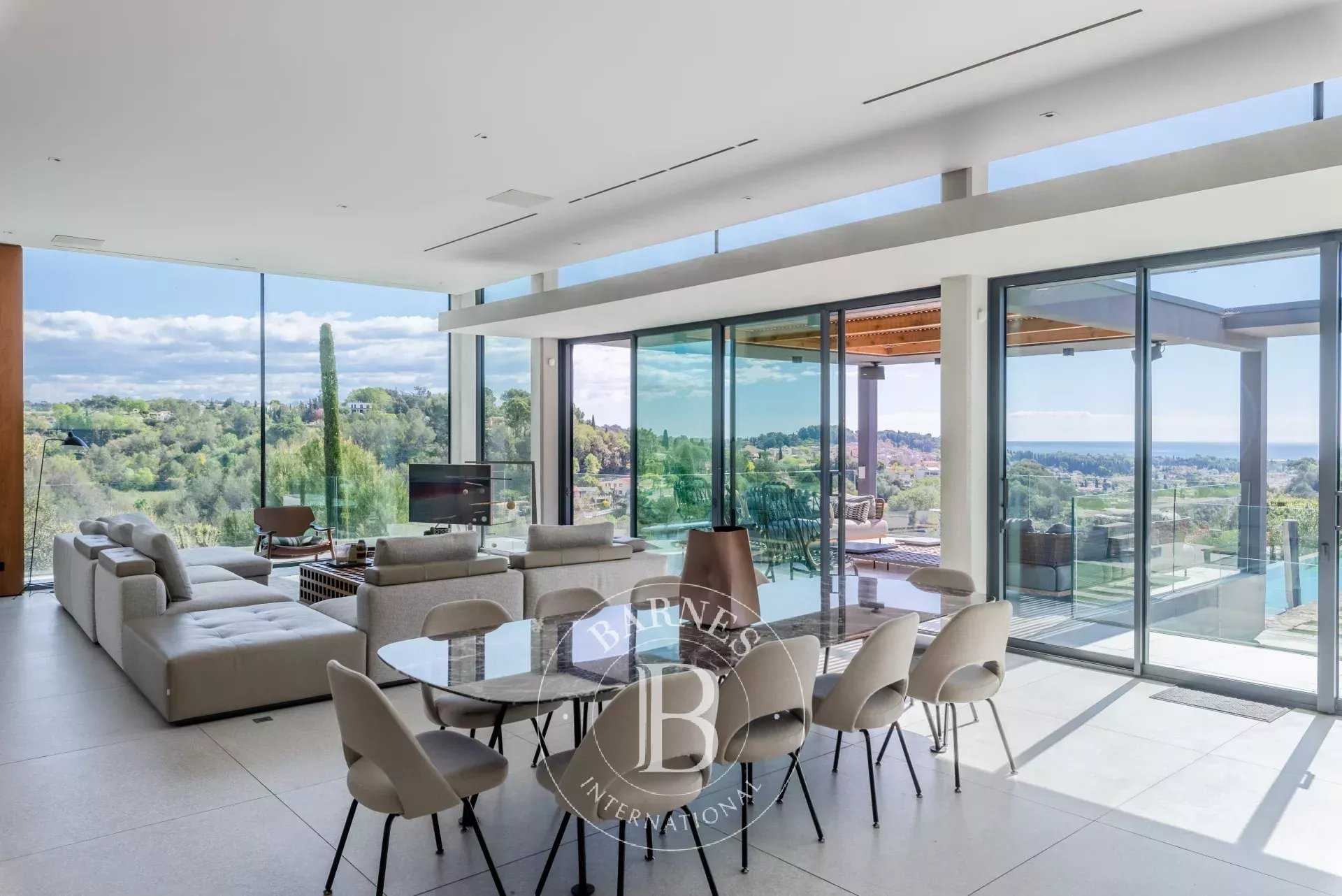 Biot  - Villa 8 Pi&egrave;ces 6 Chambres