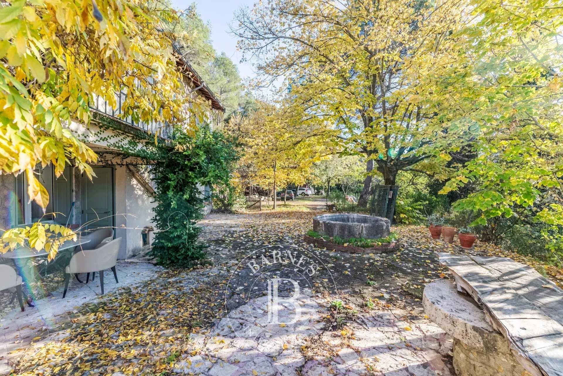 Mougins  - Maison 6 Pi&egrave;ces 4 Chambres