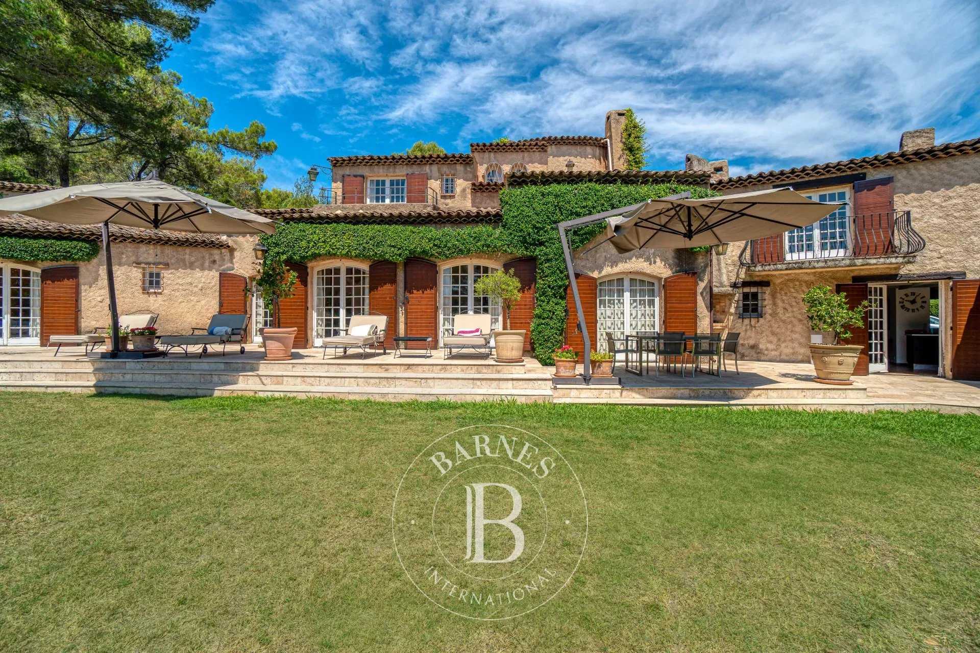 Grasse  - House 9 Bedrooms