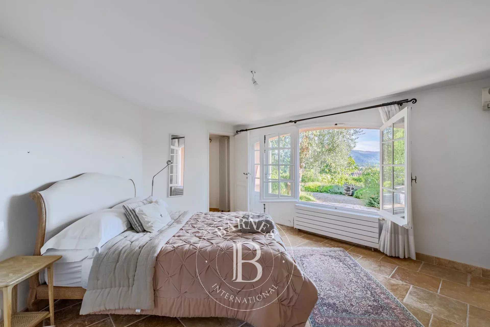Mougins  - Villa 3 Bedrooms