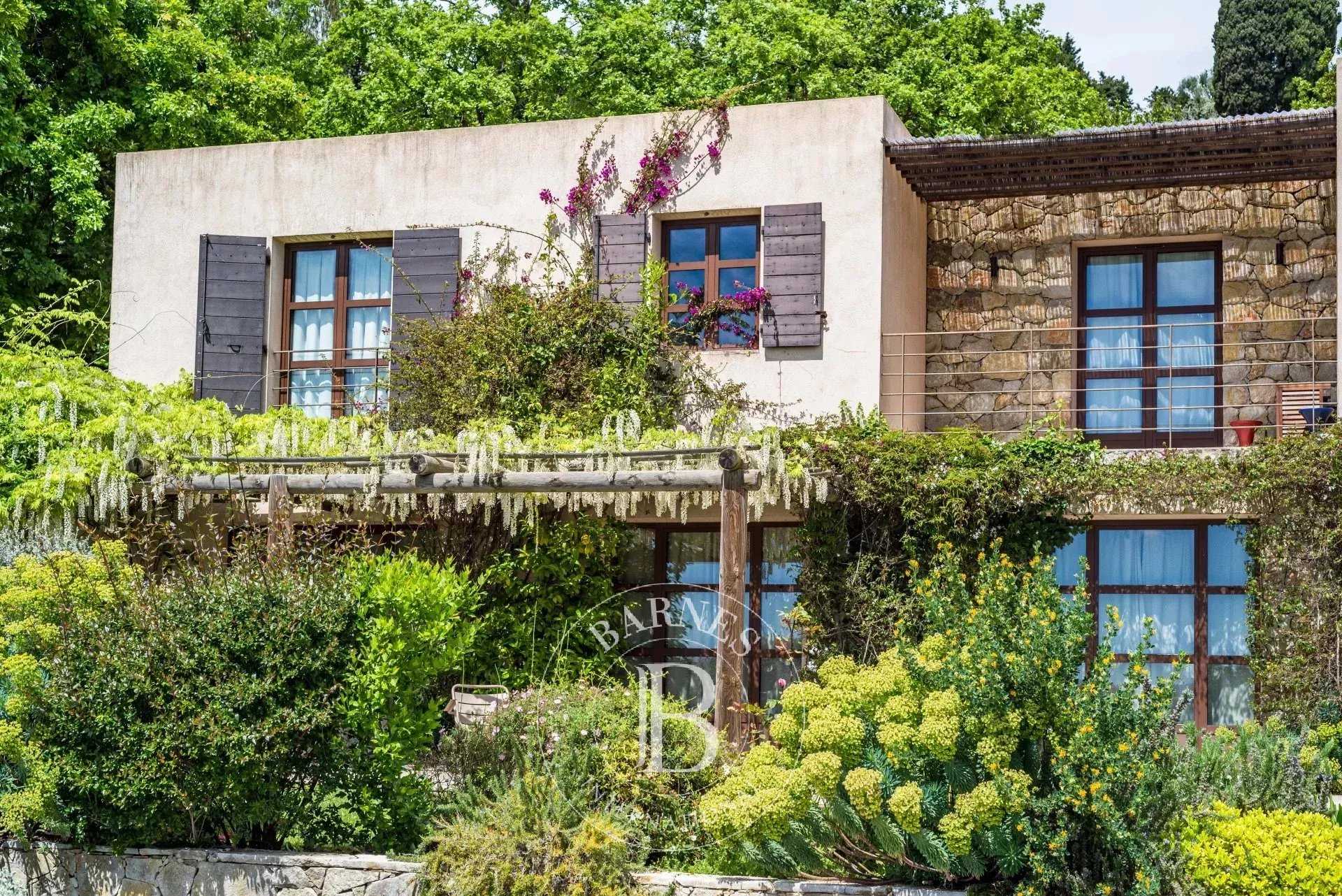 Châteauneuf-Grasse  - Villa 5 Bedrooms