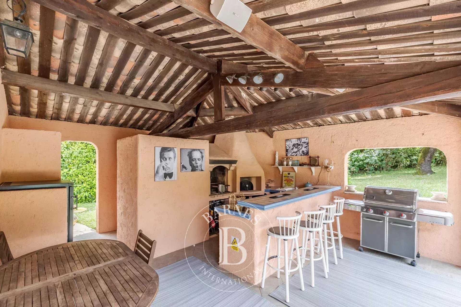 Valbonne  - Villa 4 Bedrooms