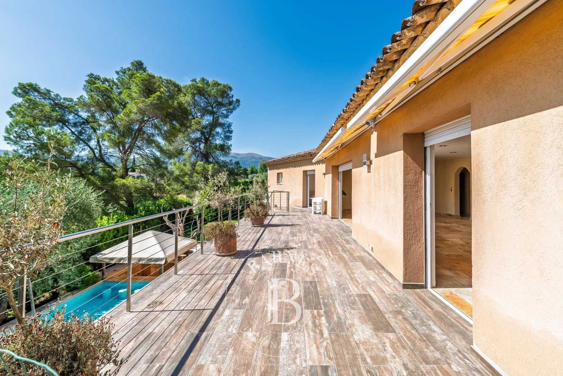 Villa Roquefort-les-Pins