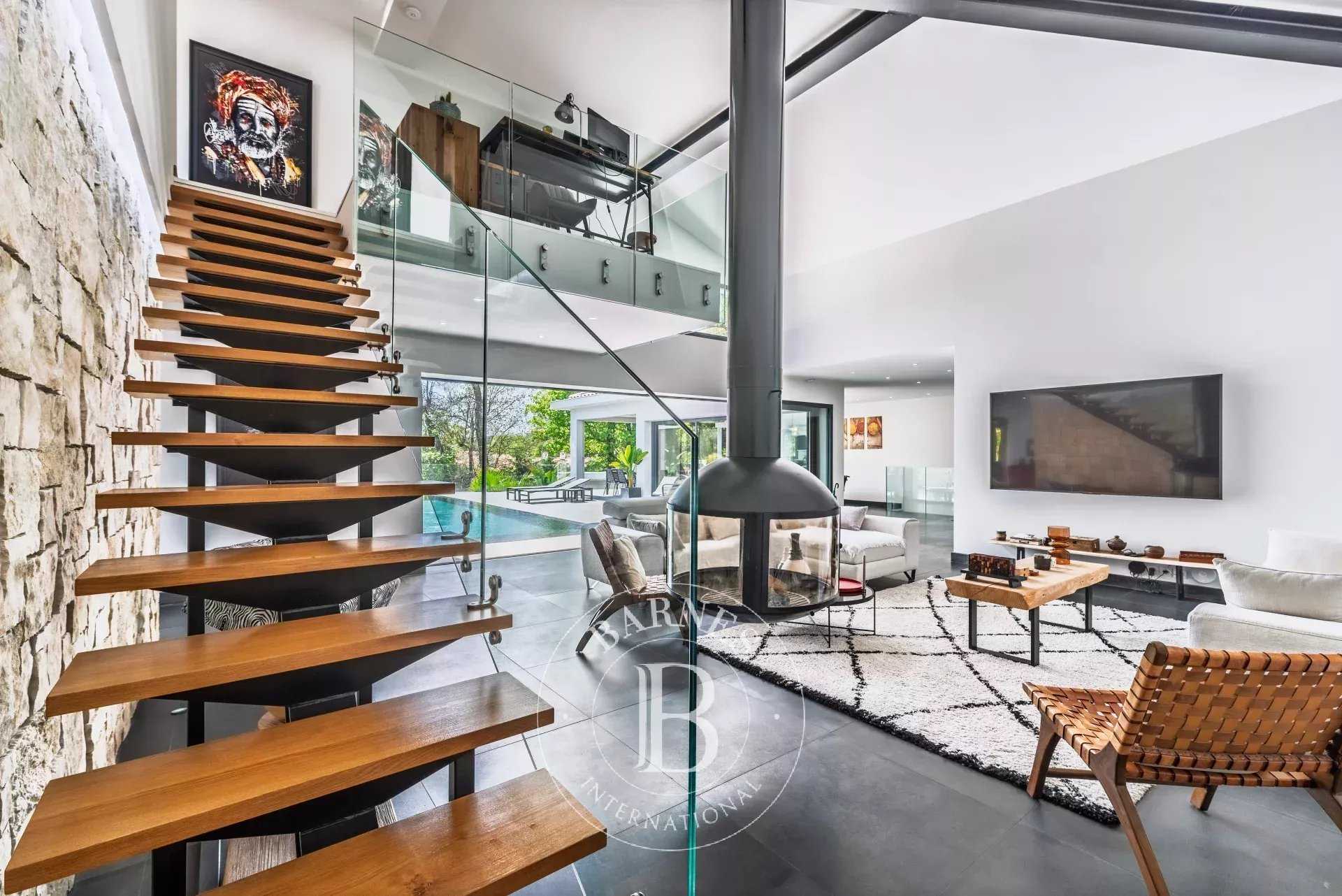 Roquefort-les-Pins  - Villa  5 Chambres