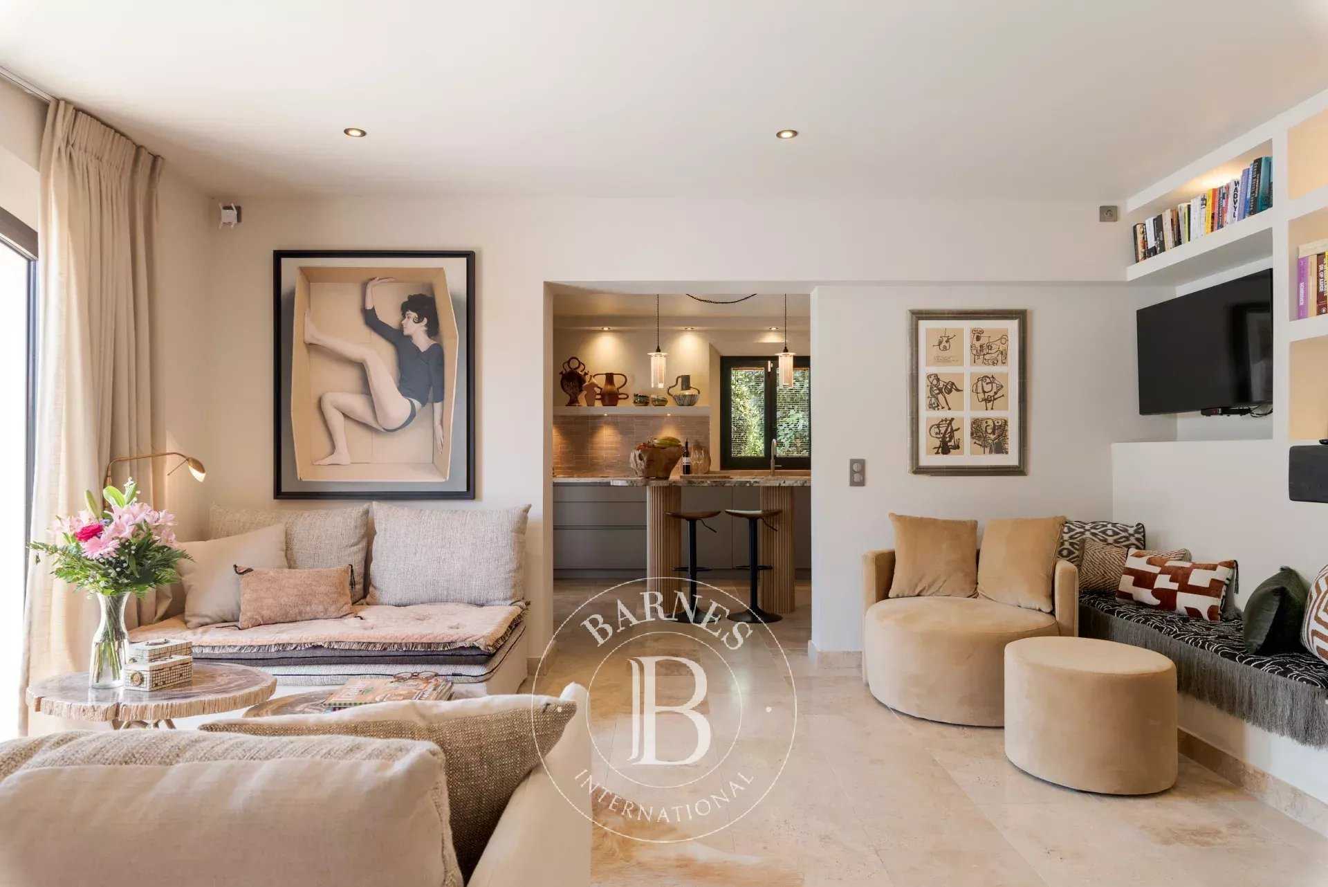 Roquefort-les-Pins  - Villa  4 Chambres