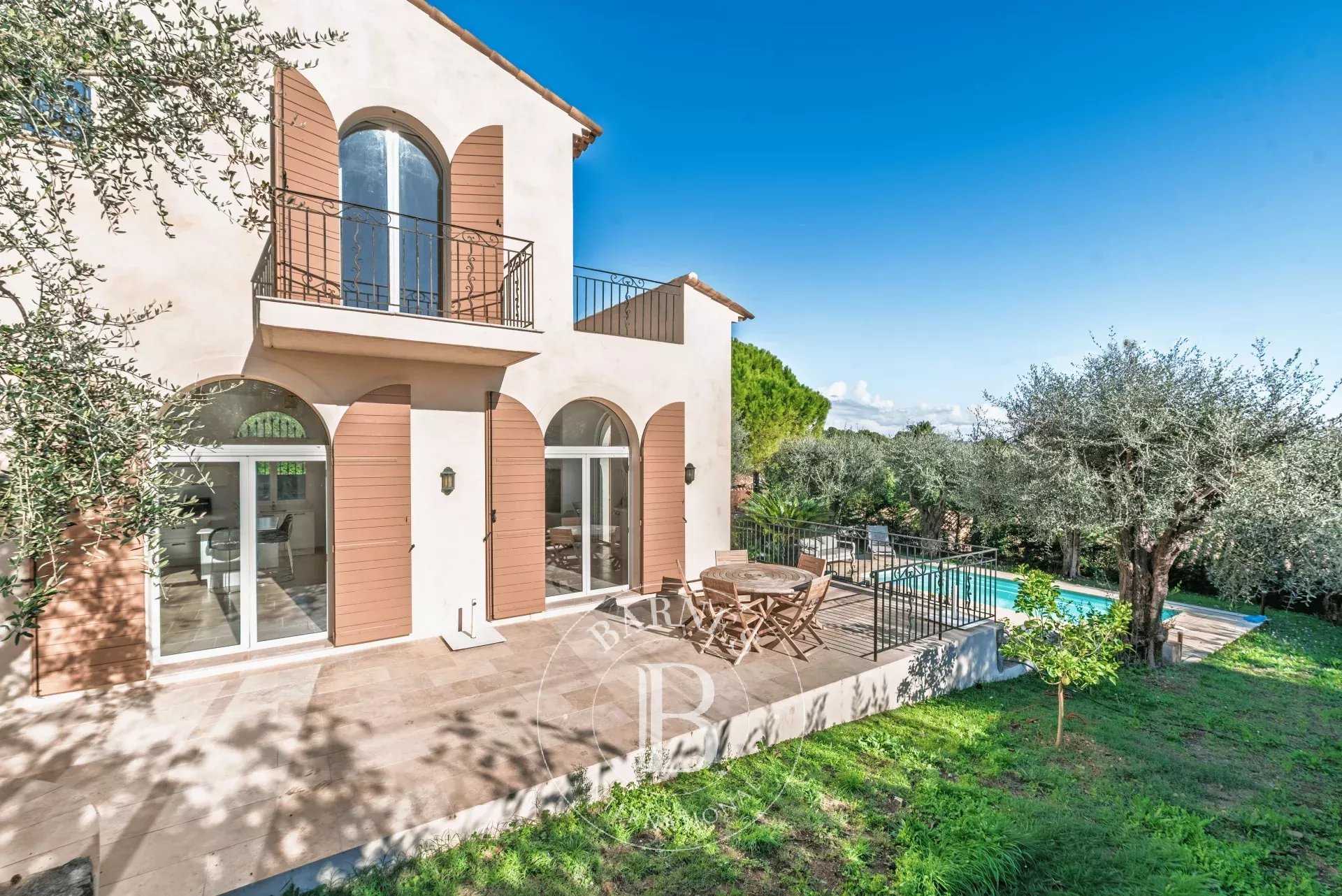 Grasse  - Villa 8 Pièces 6 Chambres