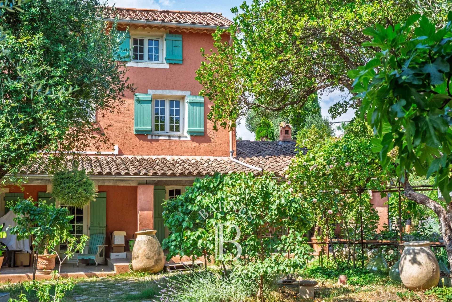 Grasse  - Bastide 4 Pi&egrave;ces 3 Chambres