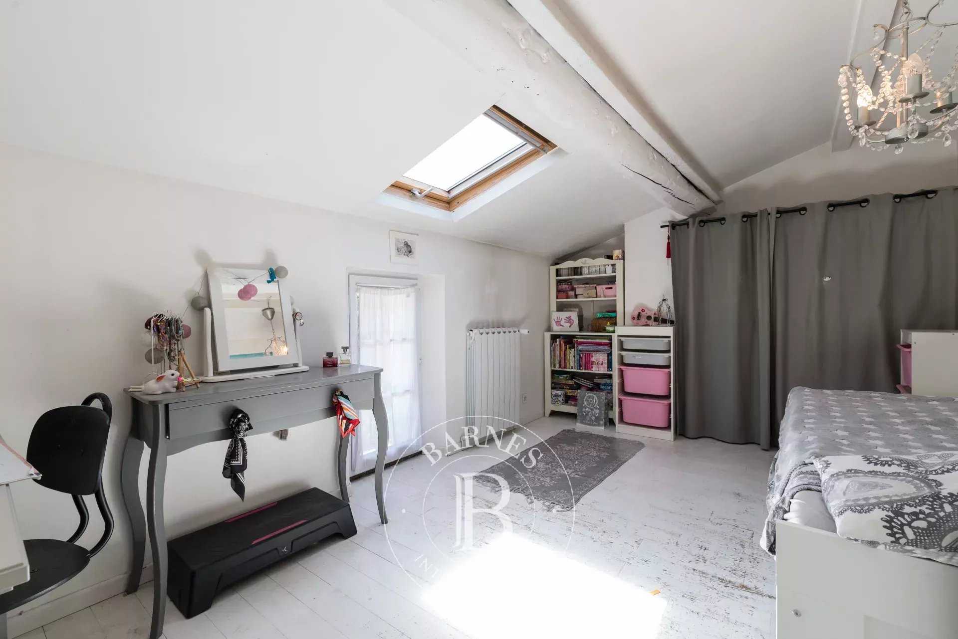 Mougins  - Maison 4 Pi&egrave;ces 3 Chambres