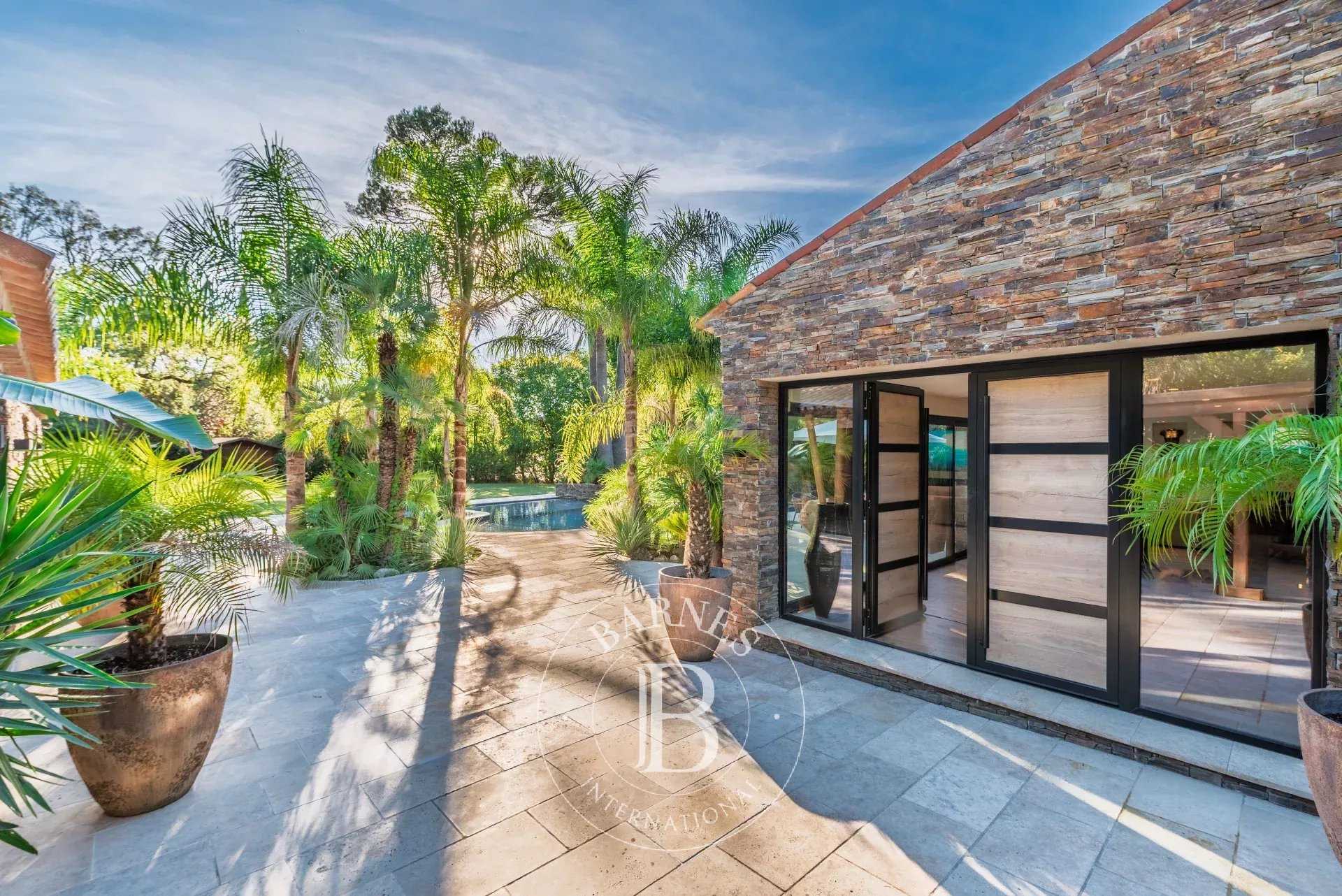 Mougins  - Villa 8 Pièces 6 Chambres