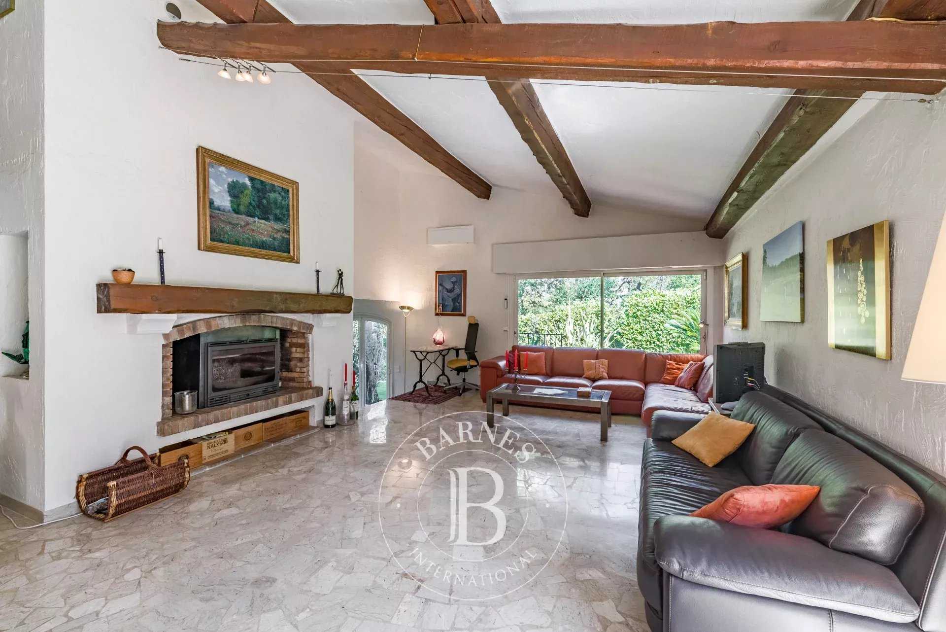 Mougins  - Maison 7 Pièces 4 Chambres