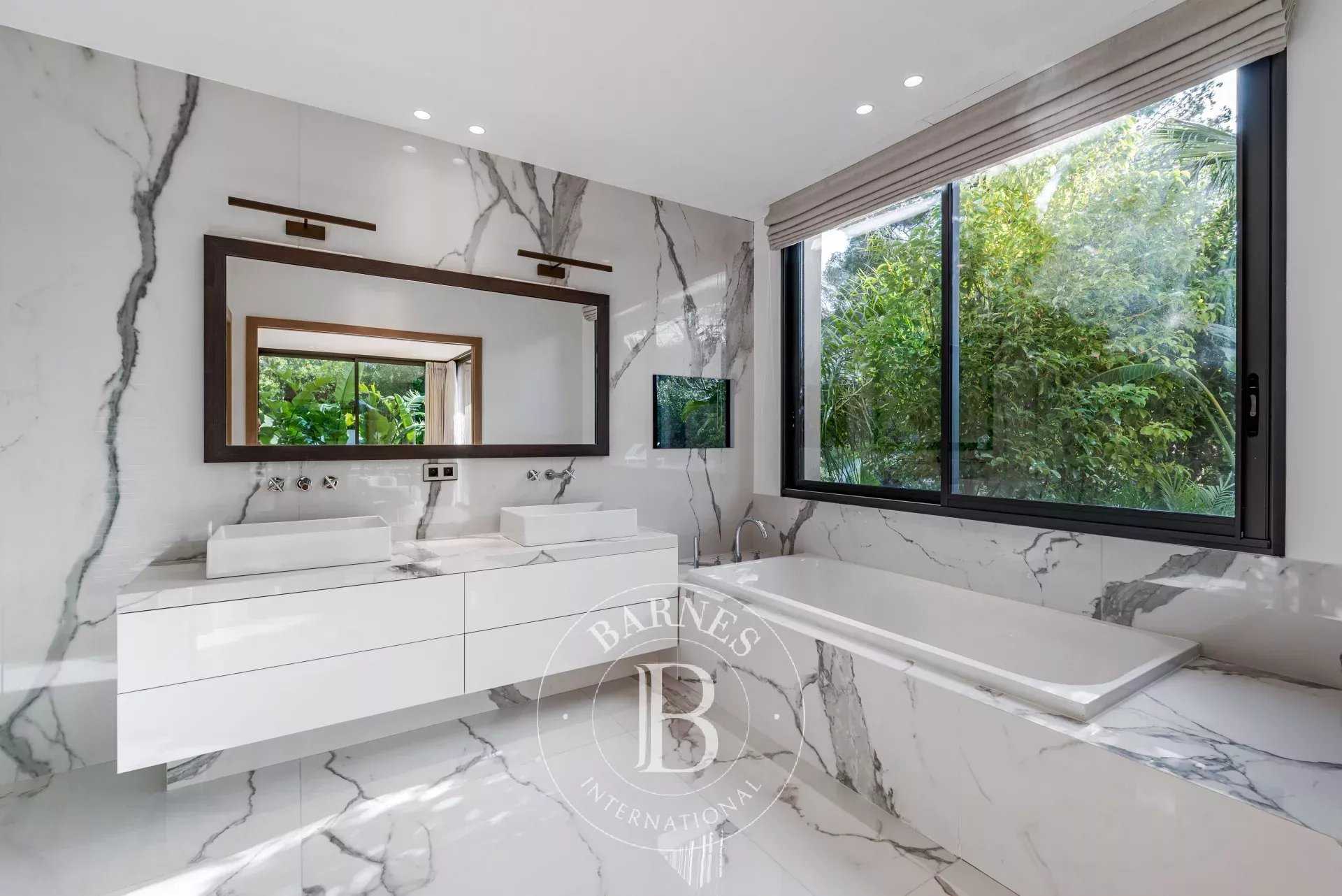 Mougins  - Villa 11 Cuartos 5 Habitaciones