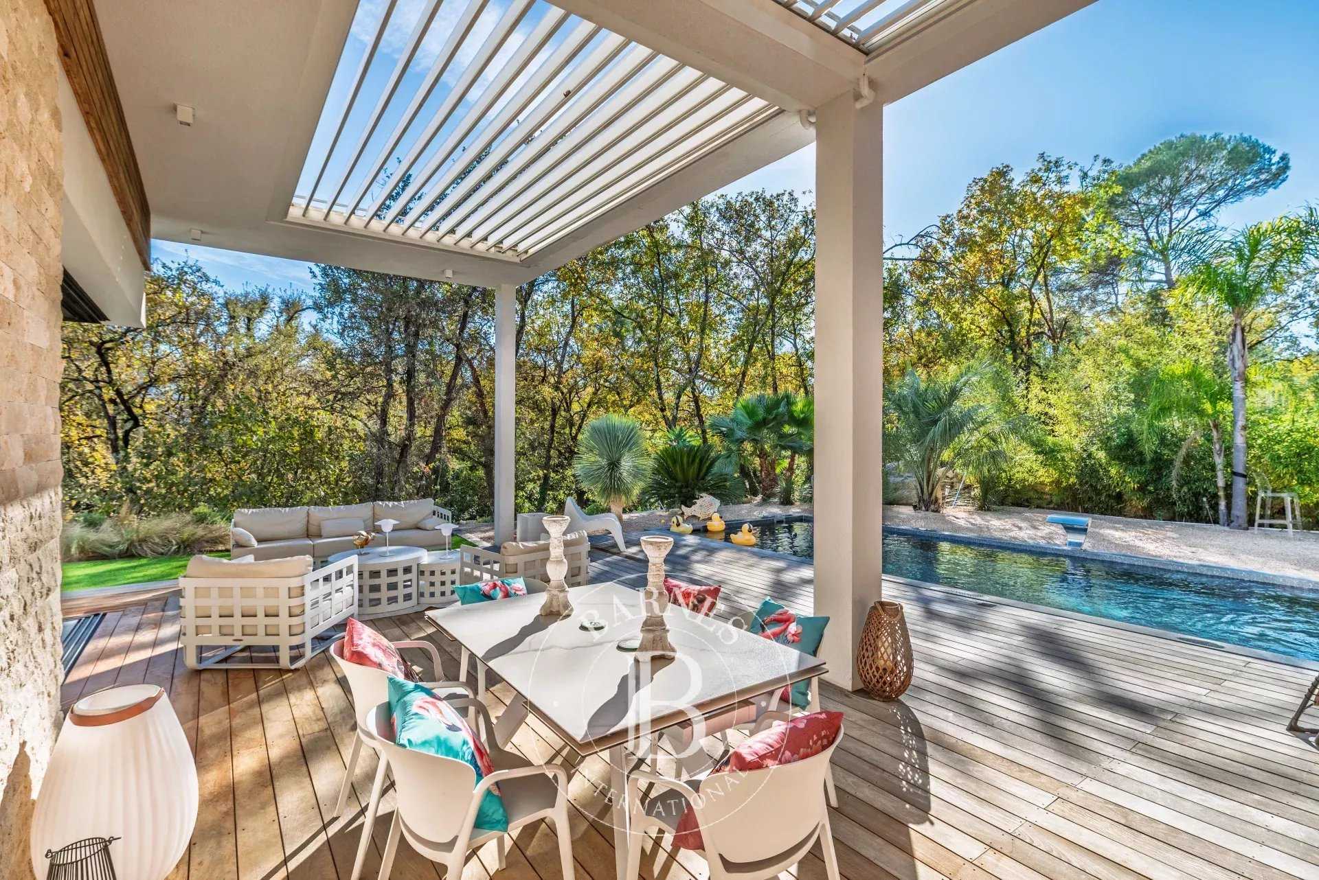 Mouans-Sartoux  - Villa 4 Bedrooms