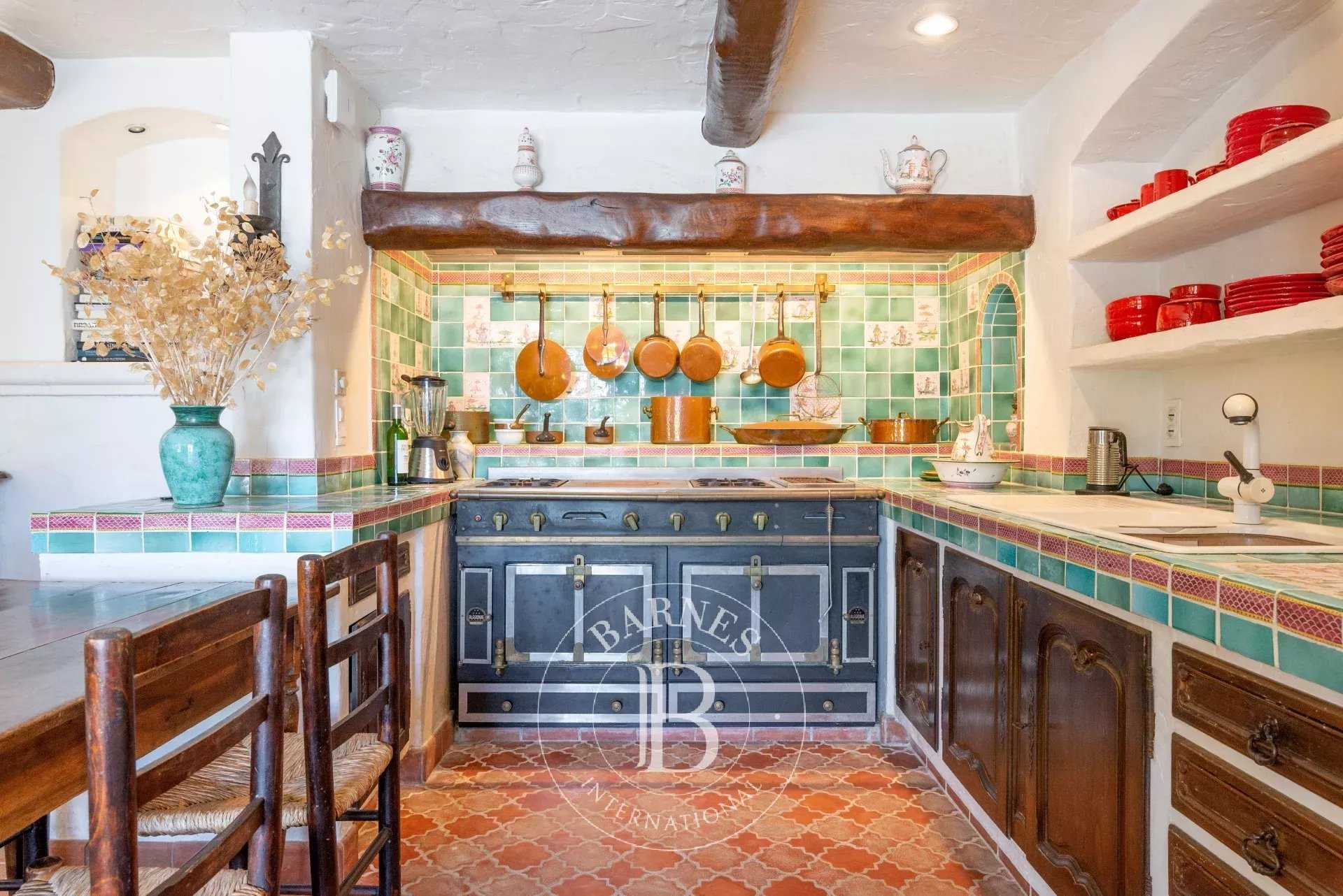 Mougins  - Maison 5 Pi&egrave;ces 4 Chambres