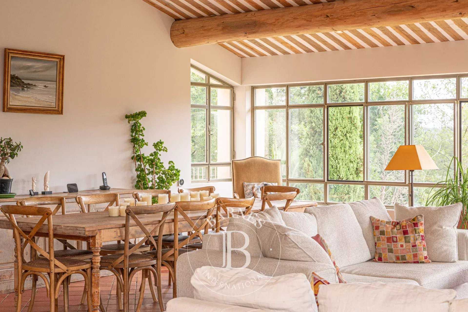 Valbonne  - Villa 5 Bedrooms