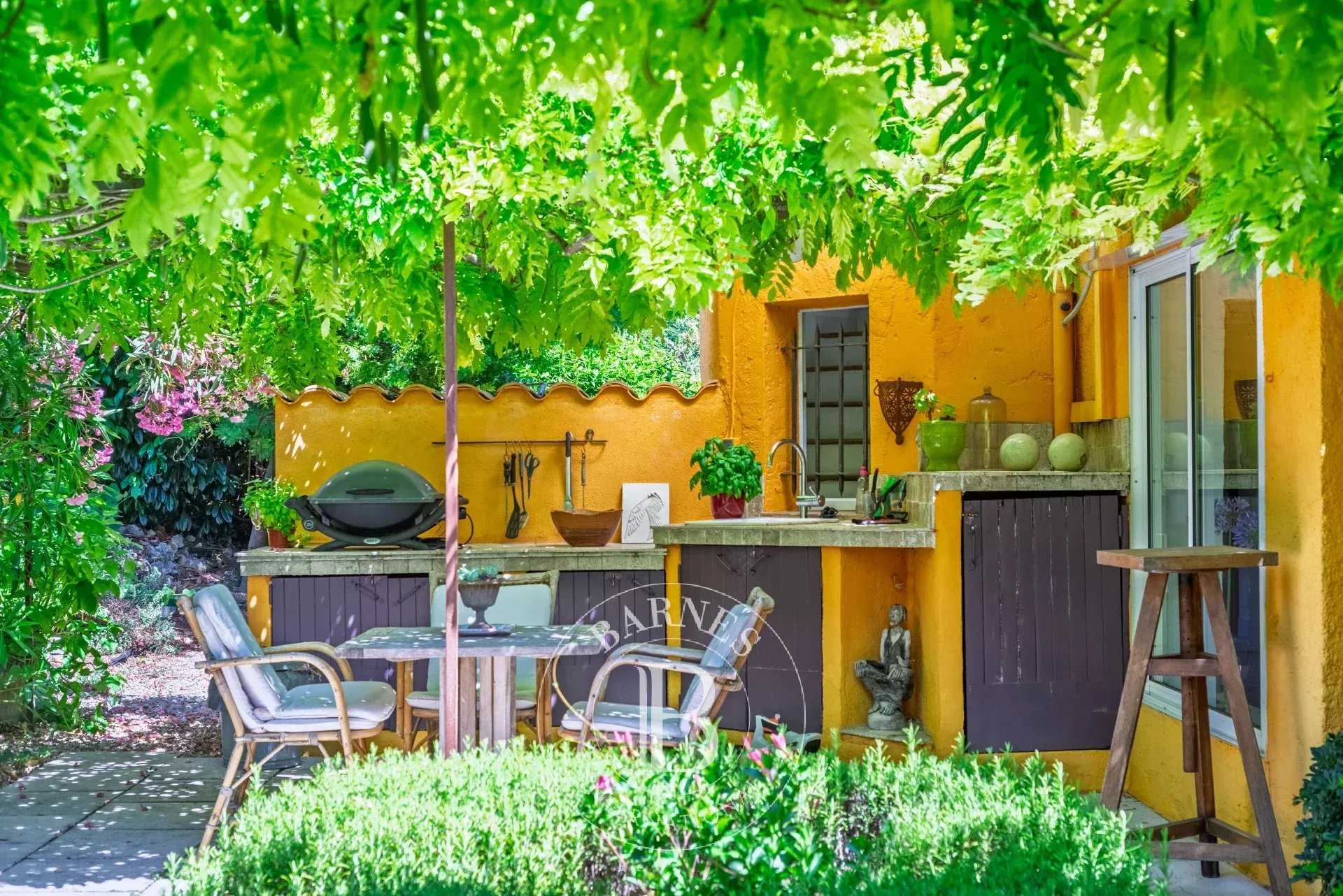 Valbonne  - Villa 3 Bedrooms