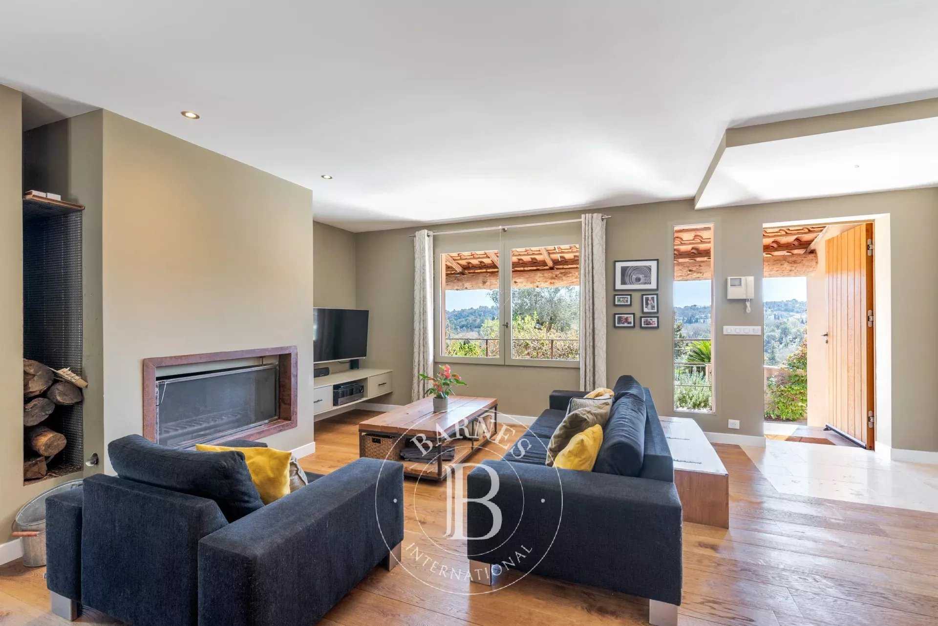 Châteauneuf-Grasse  - Villa 6 Pi&egrave;ces 4 Chambres