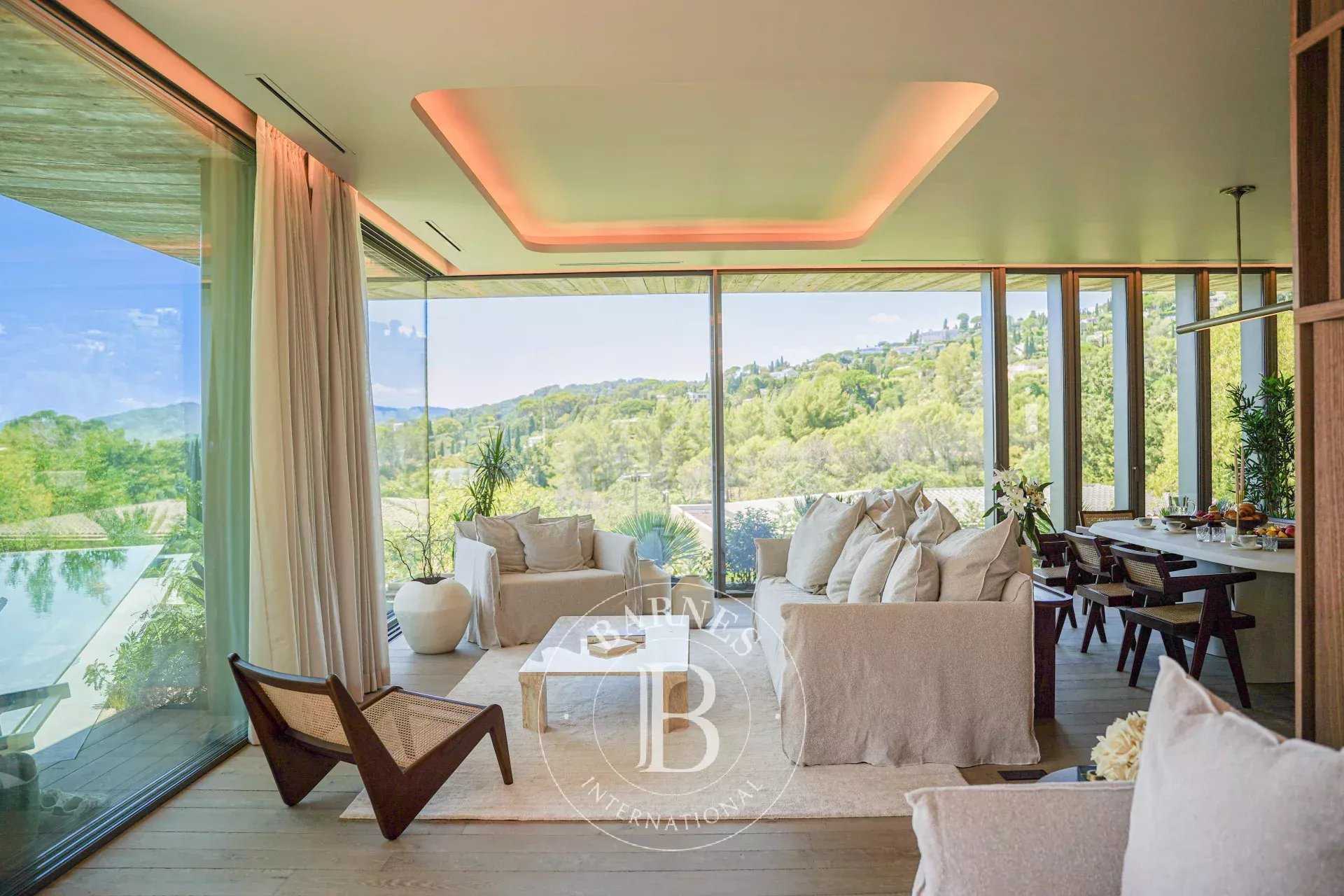 Mougins  - Villa 4 Bedrooms