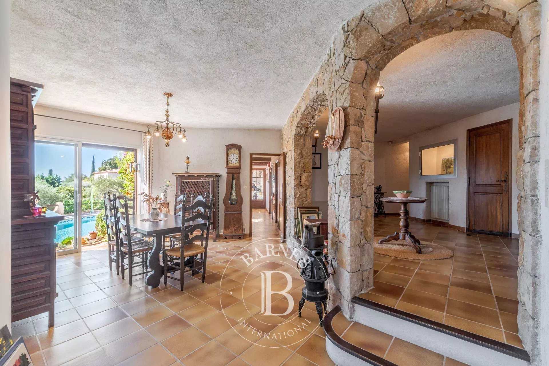 Cabris  - Villa 6 Pièces 5 Chambres