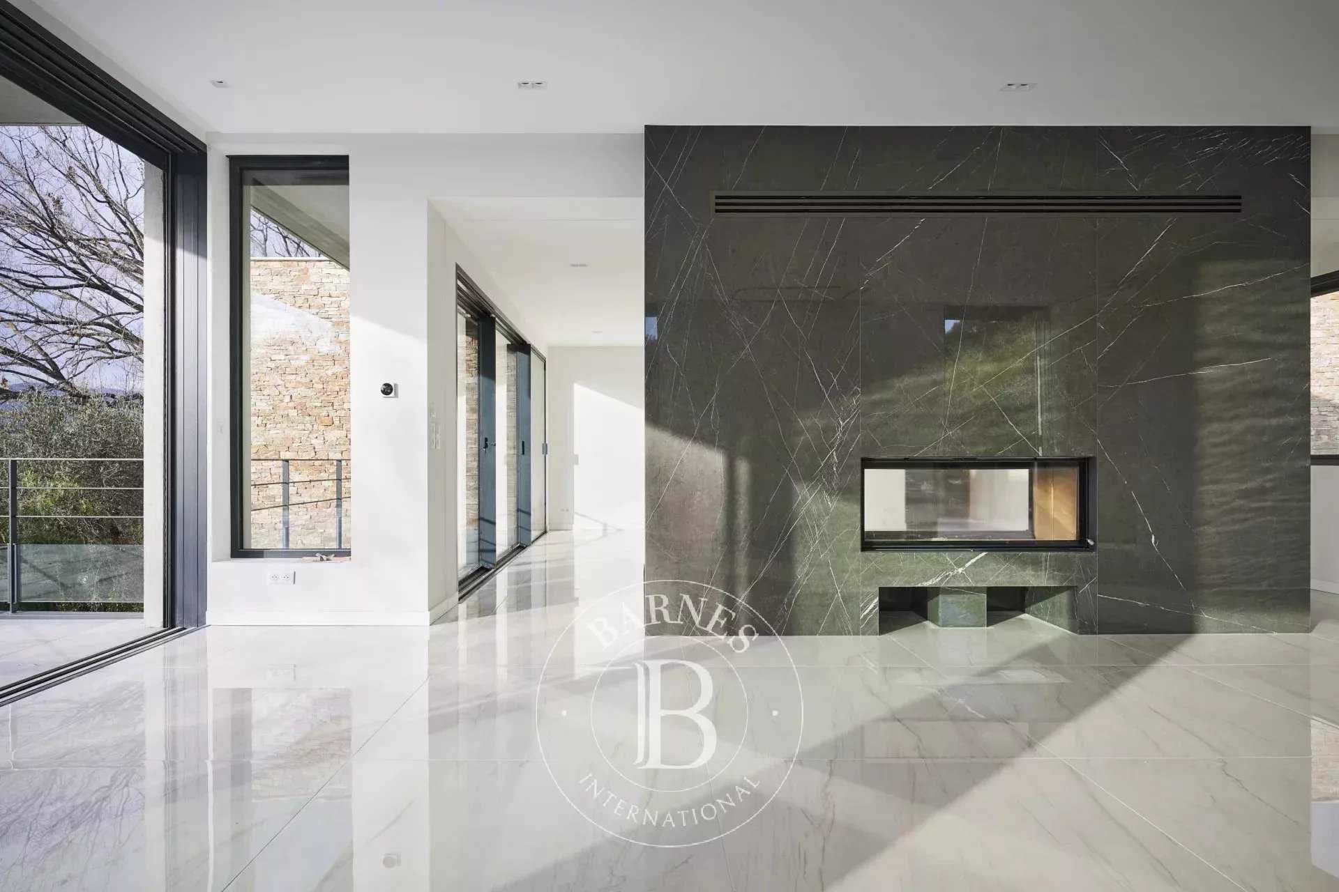 Mougins  - House 5 Bedrooms