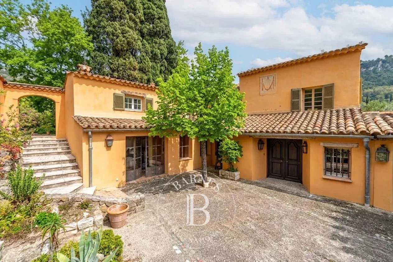 Grasse  - Bastide 5 Pi&egrave;ces 3 Chambres