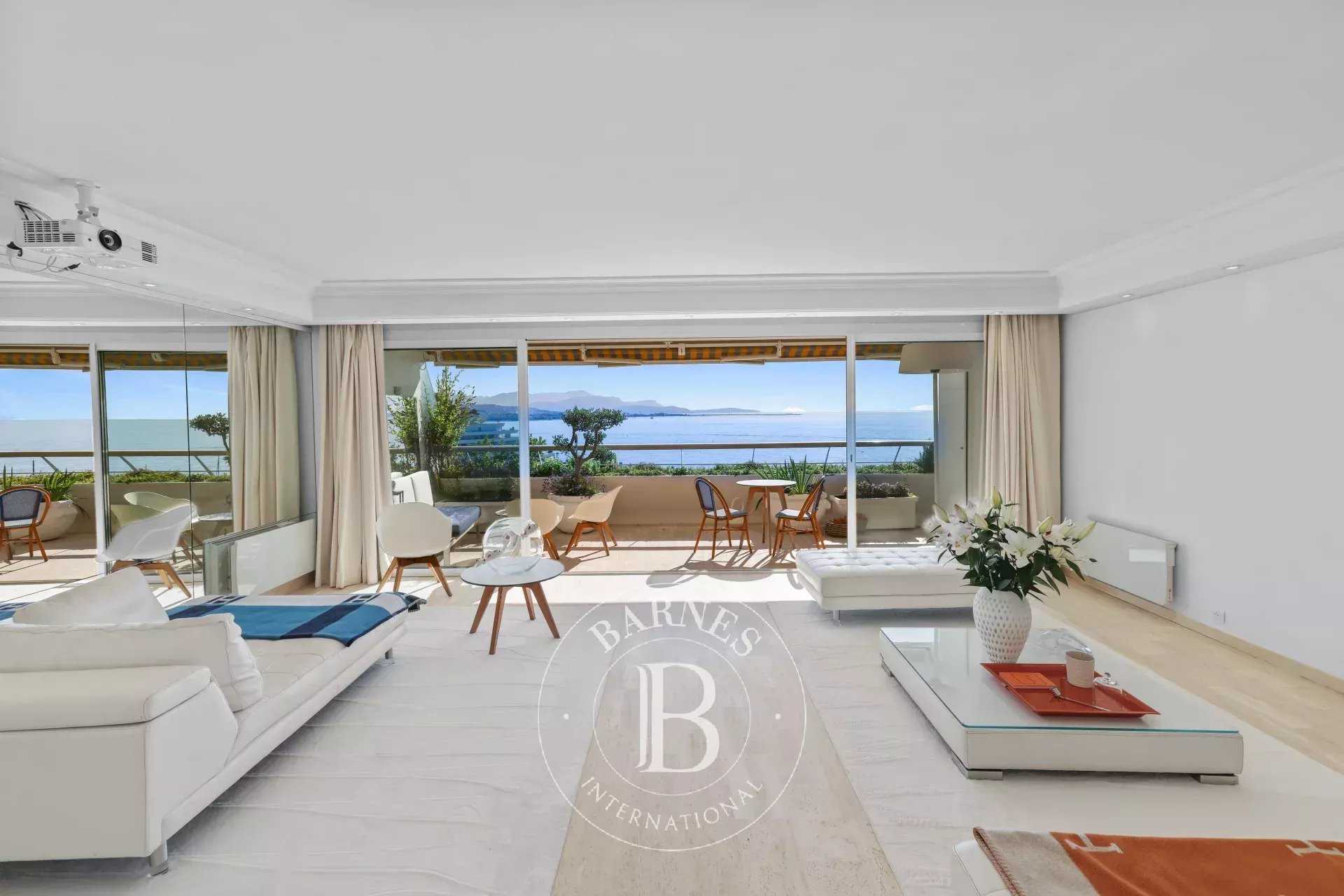 Villeneuve-Loubet  - Apartment 2 Bedrooms