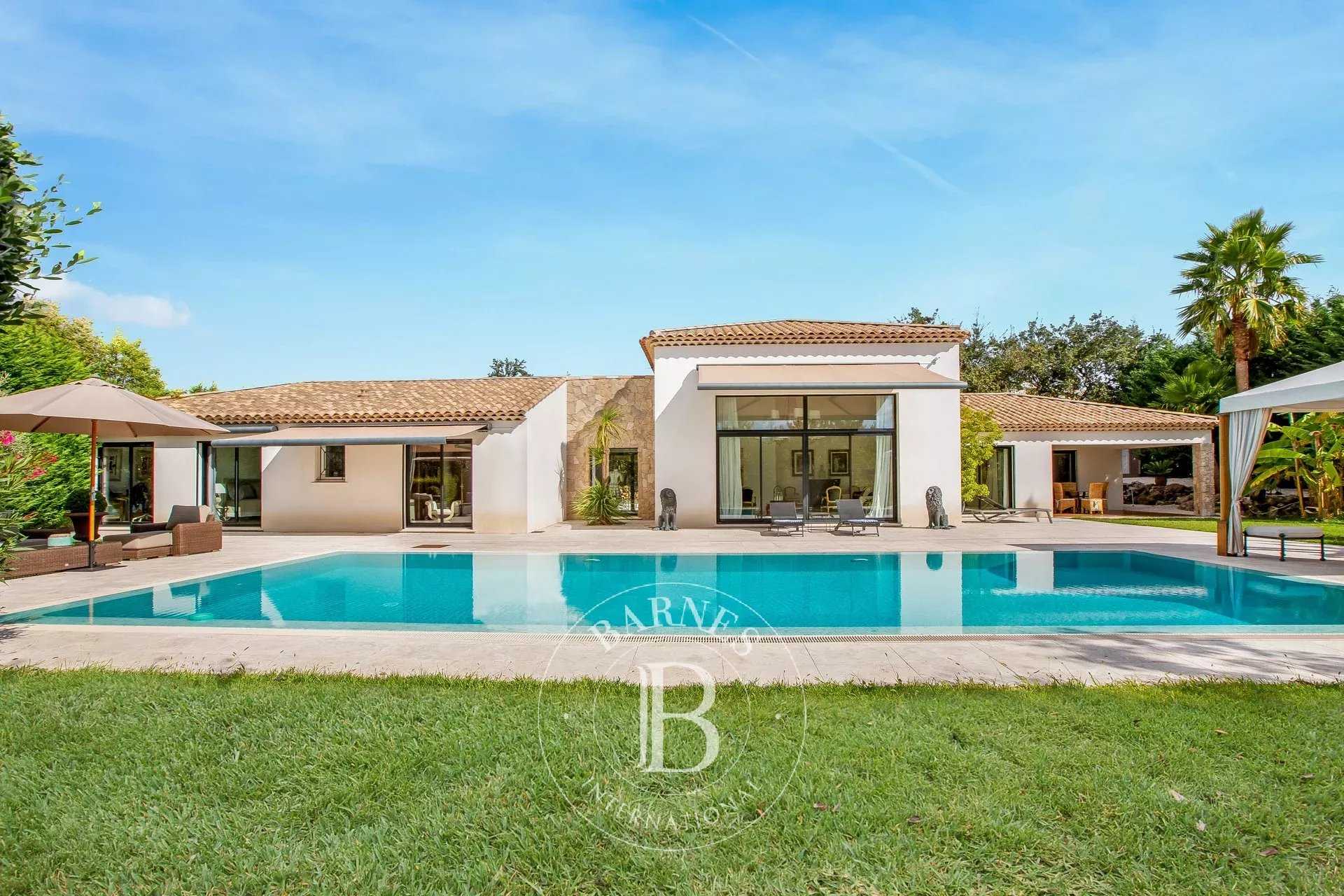 Roquefort-les-Pins  - Villa 6 Bedrooms